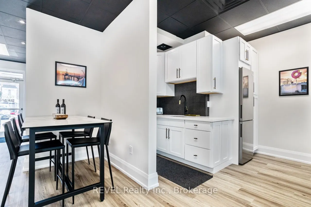 4170 Fairview Street, #2