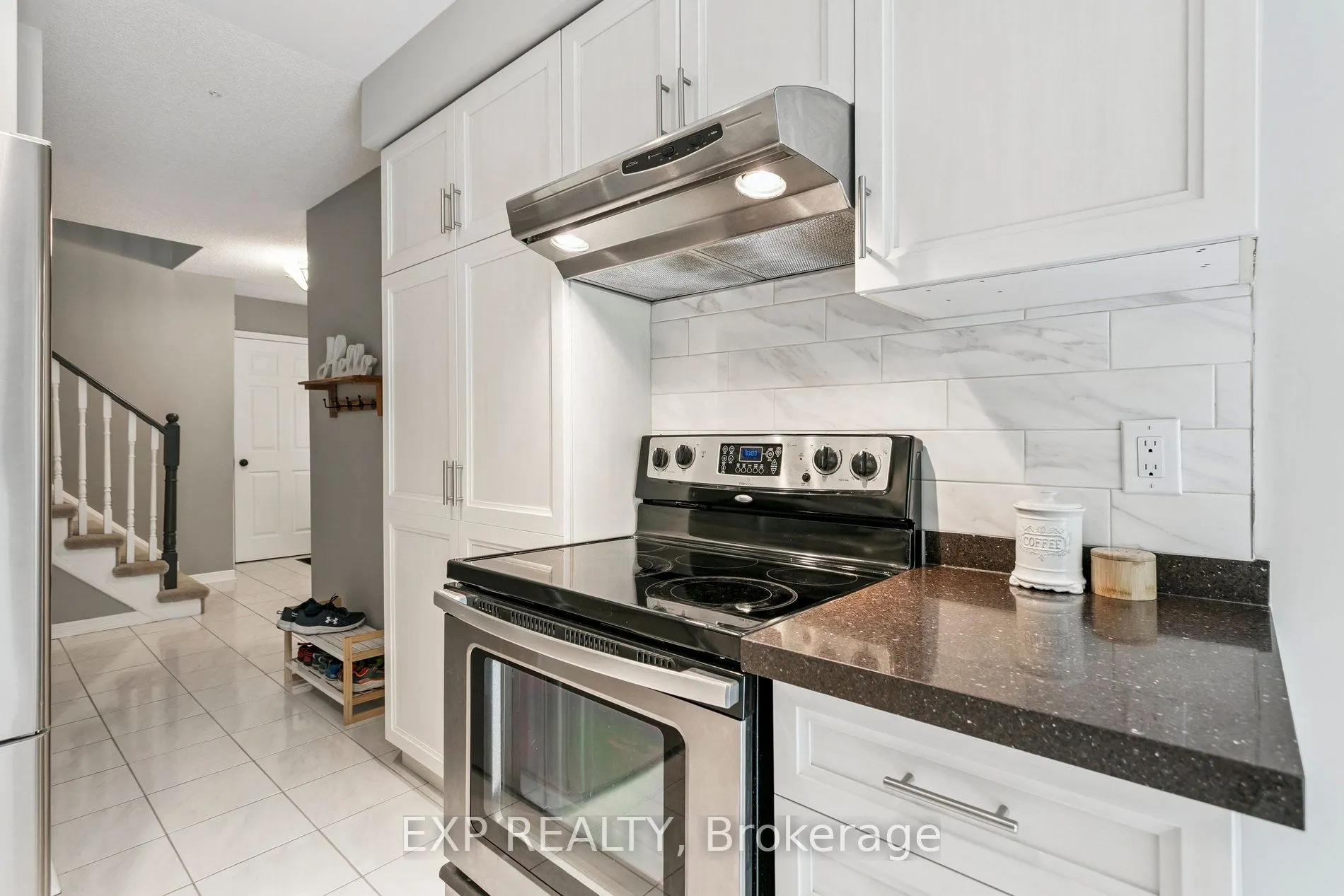 2006 Glenada Crescent, #5