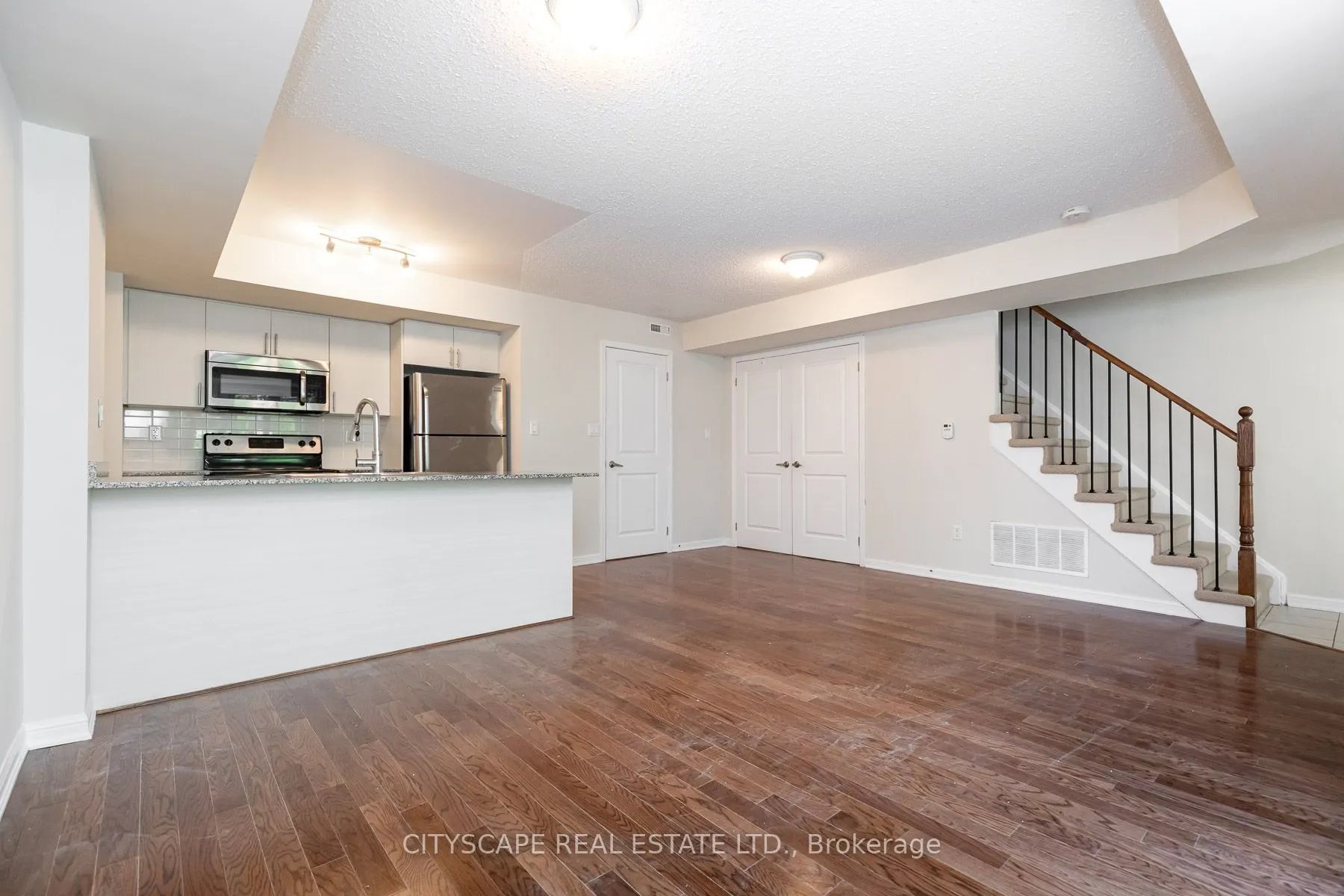 7 Foundry Avenue, #121