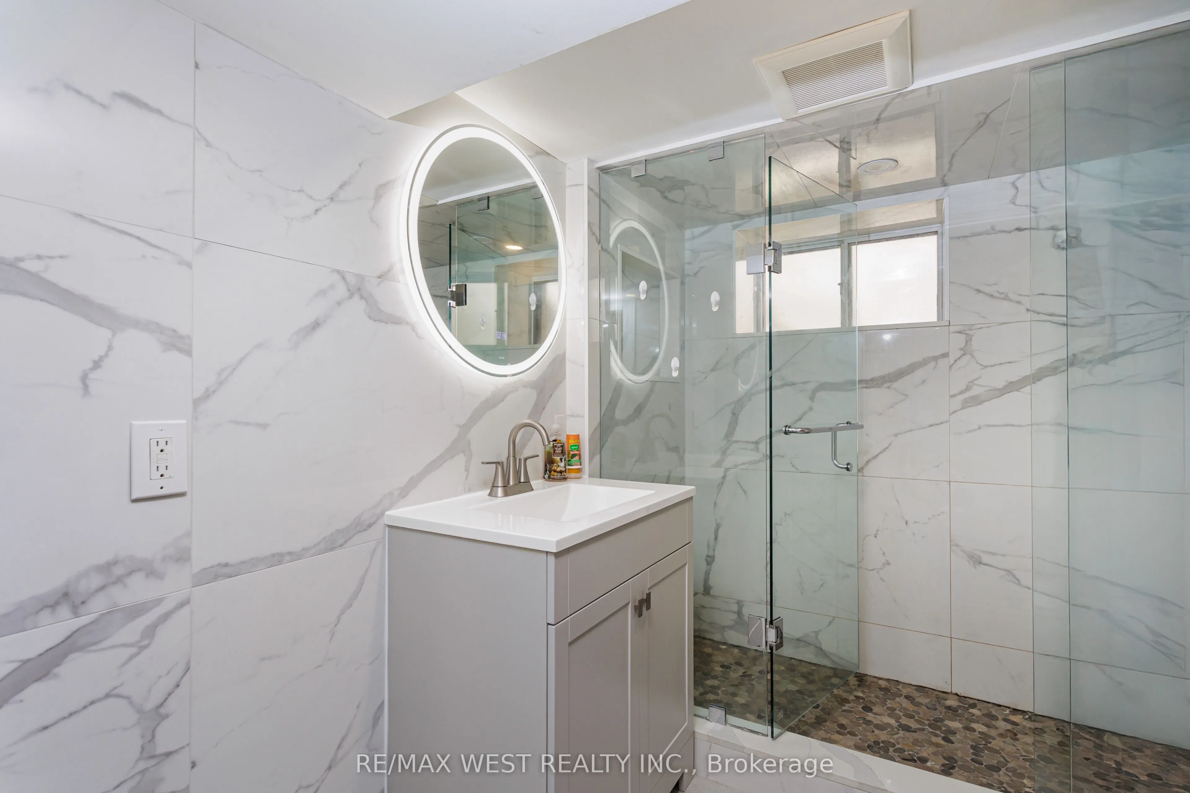 111 Galley Avenue, #bsmt