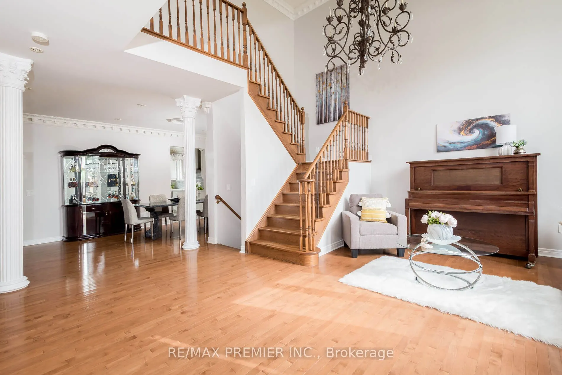 6 Donwoods Court