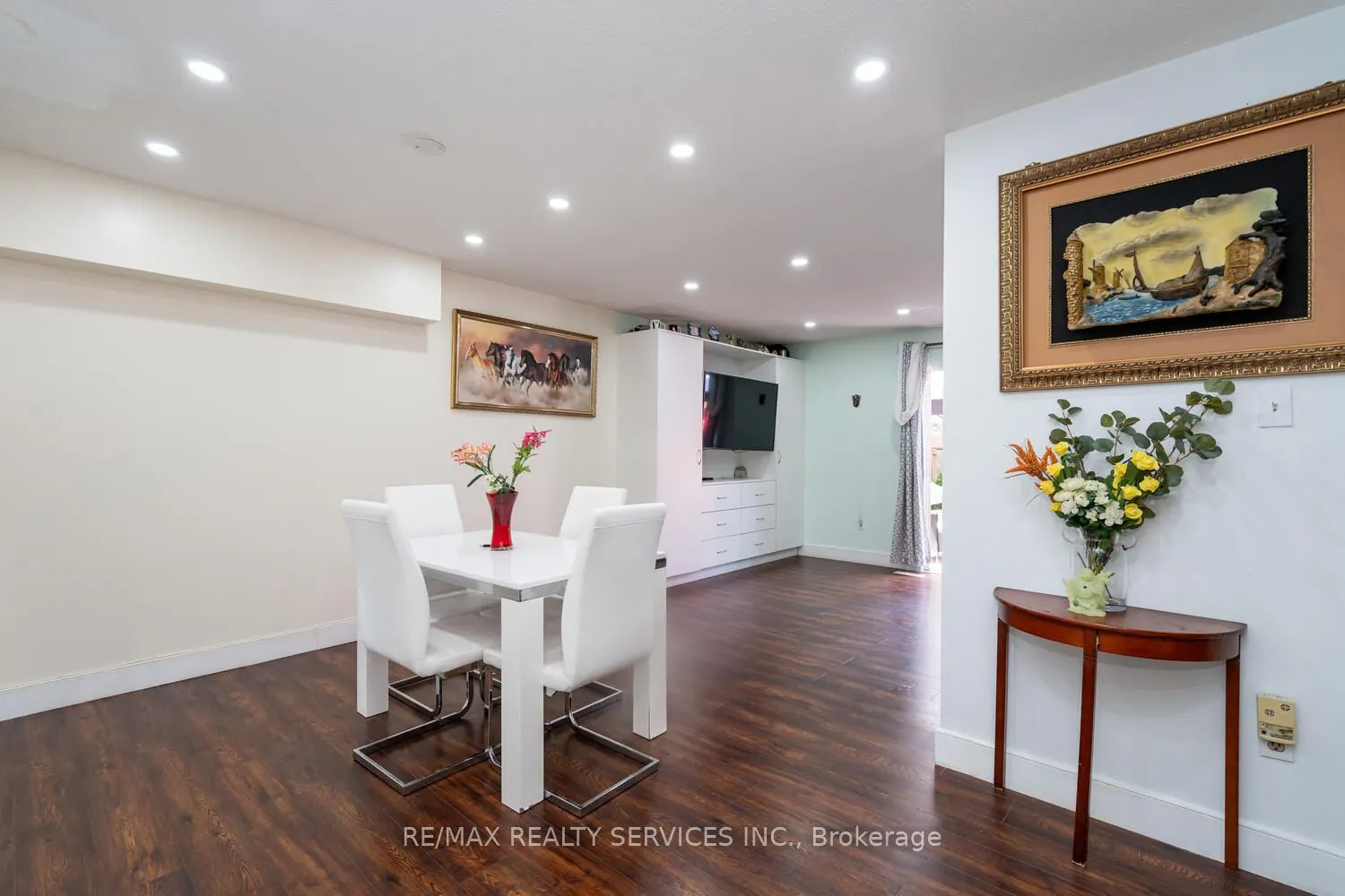 2825 Gananoque Drive, #58