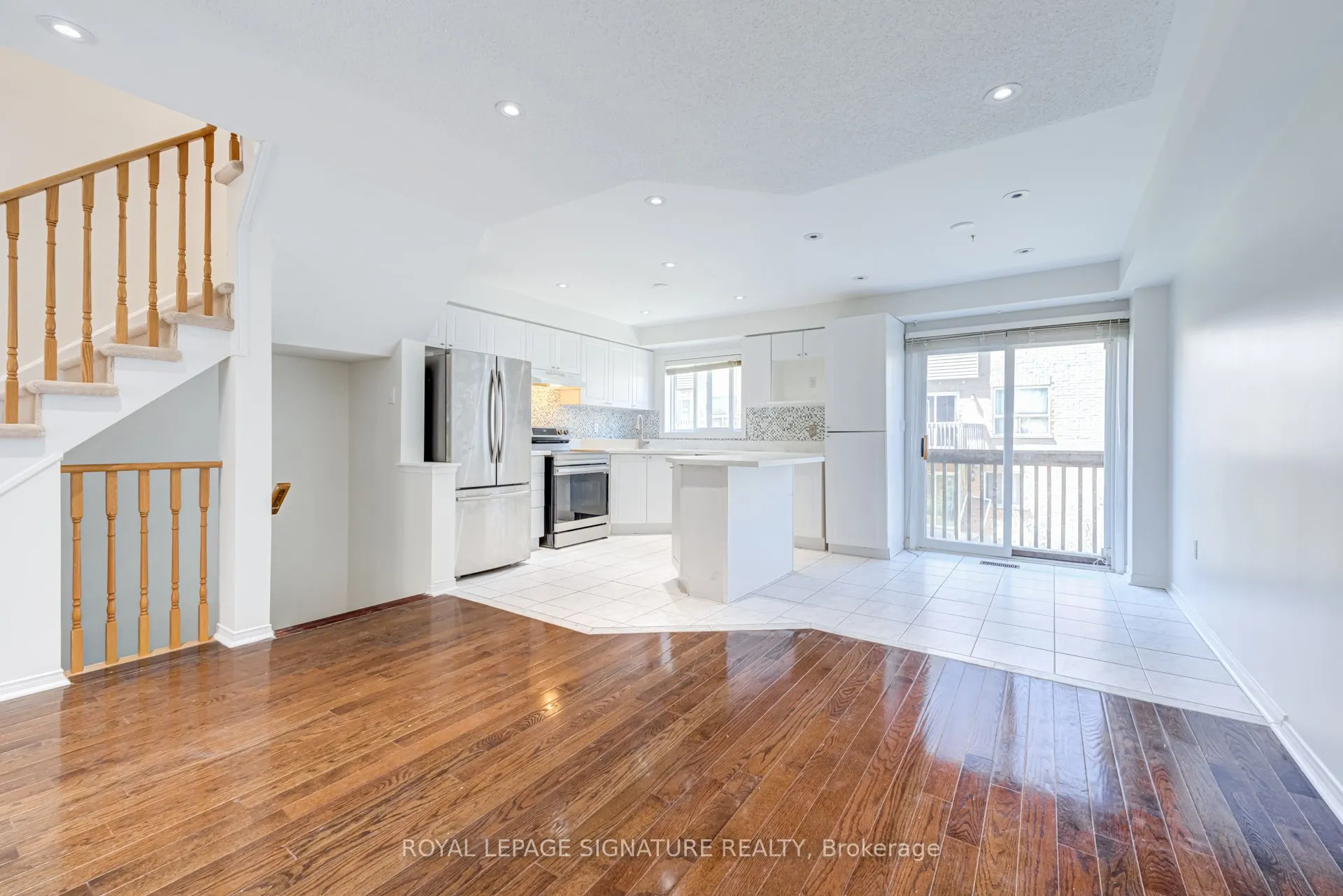 5530 Glen Erin Drive, #137