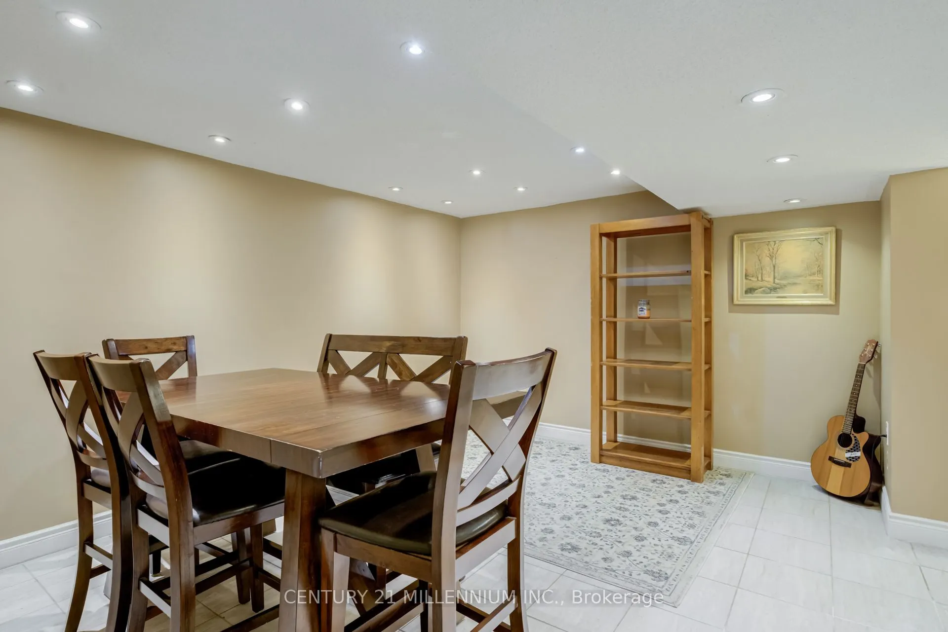 14 Milford Crescent