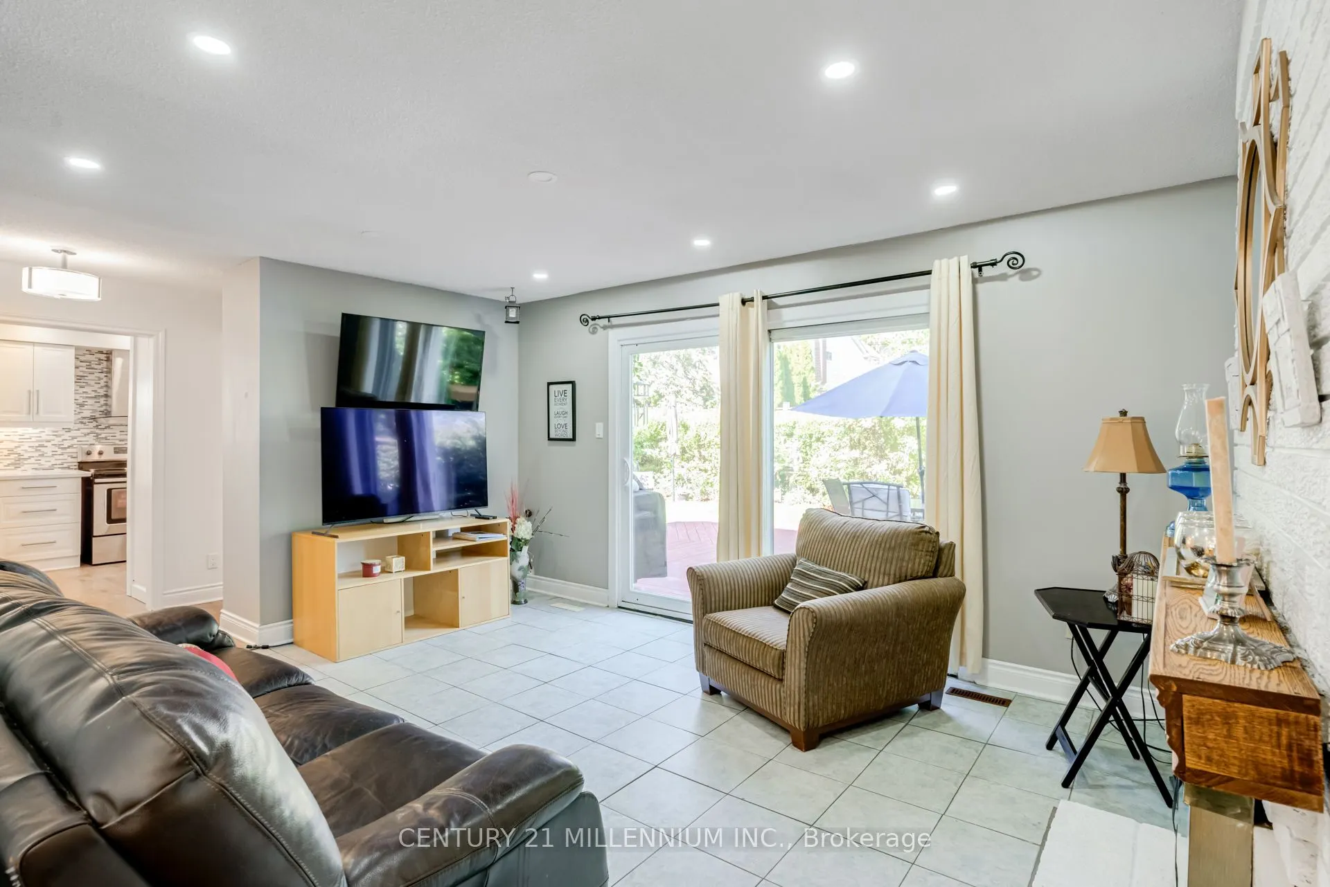 14 Milford Crescent