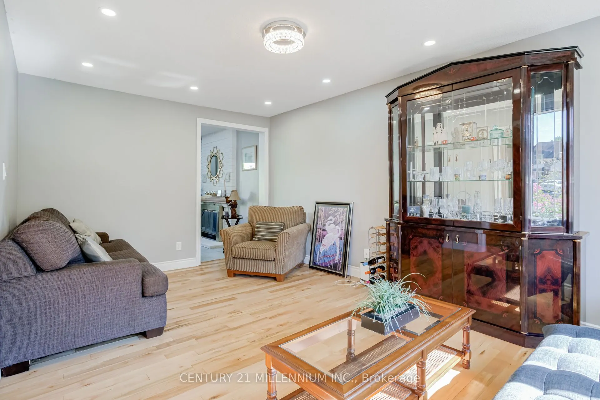 14 Milford Crescent