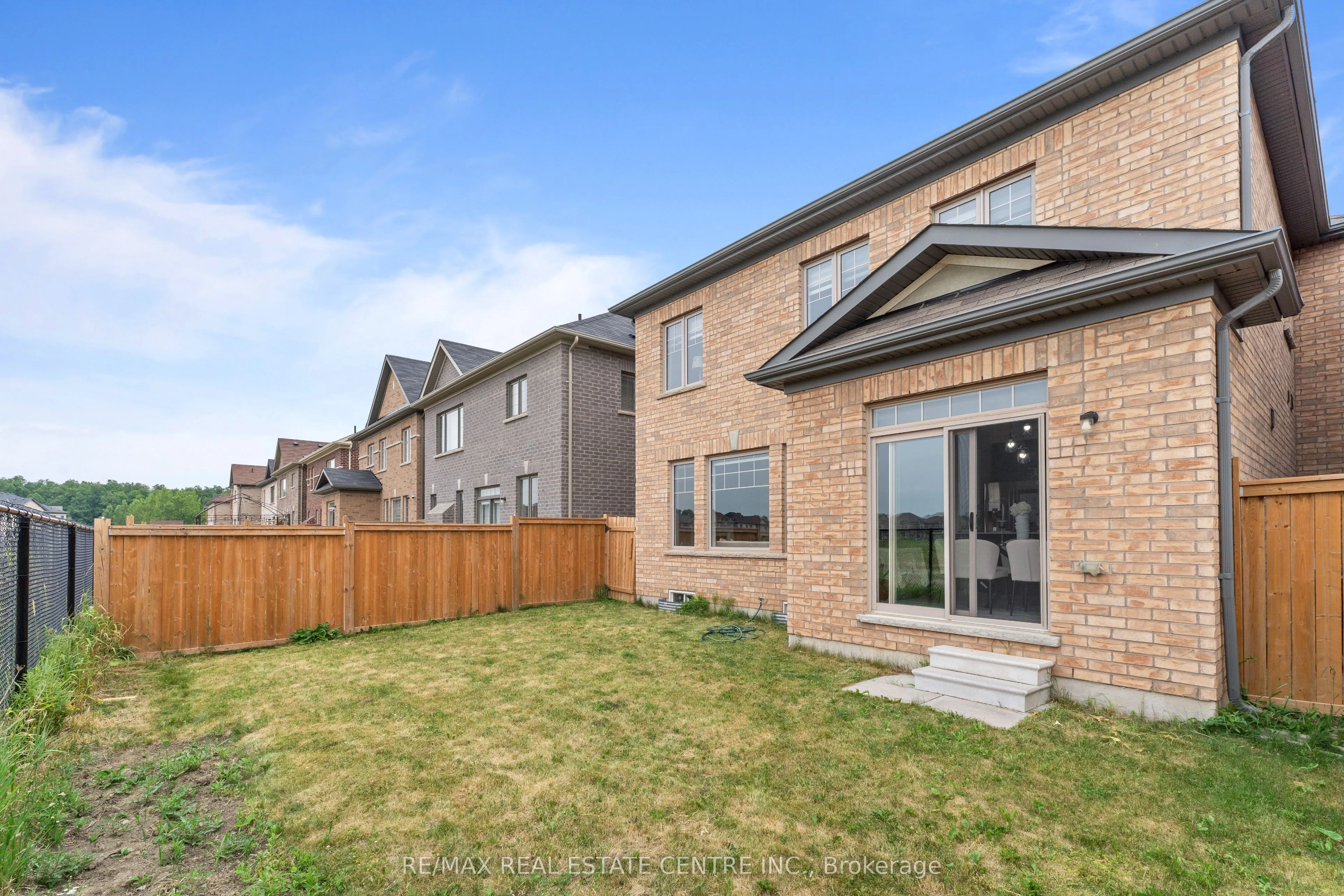 8 Oconnor Crescent