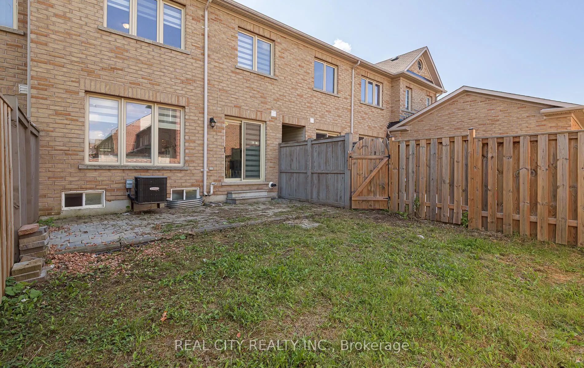 27 Bellhaven Crescent