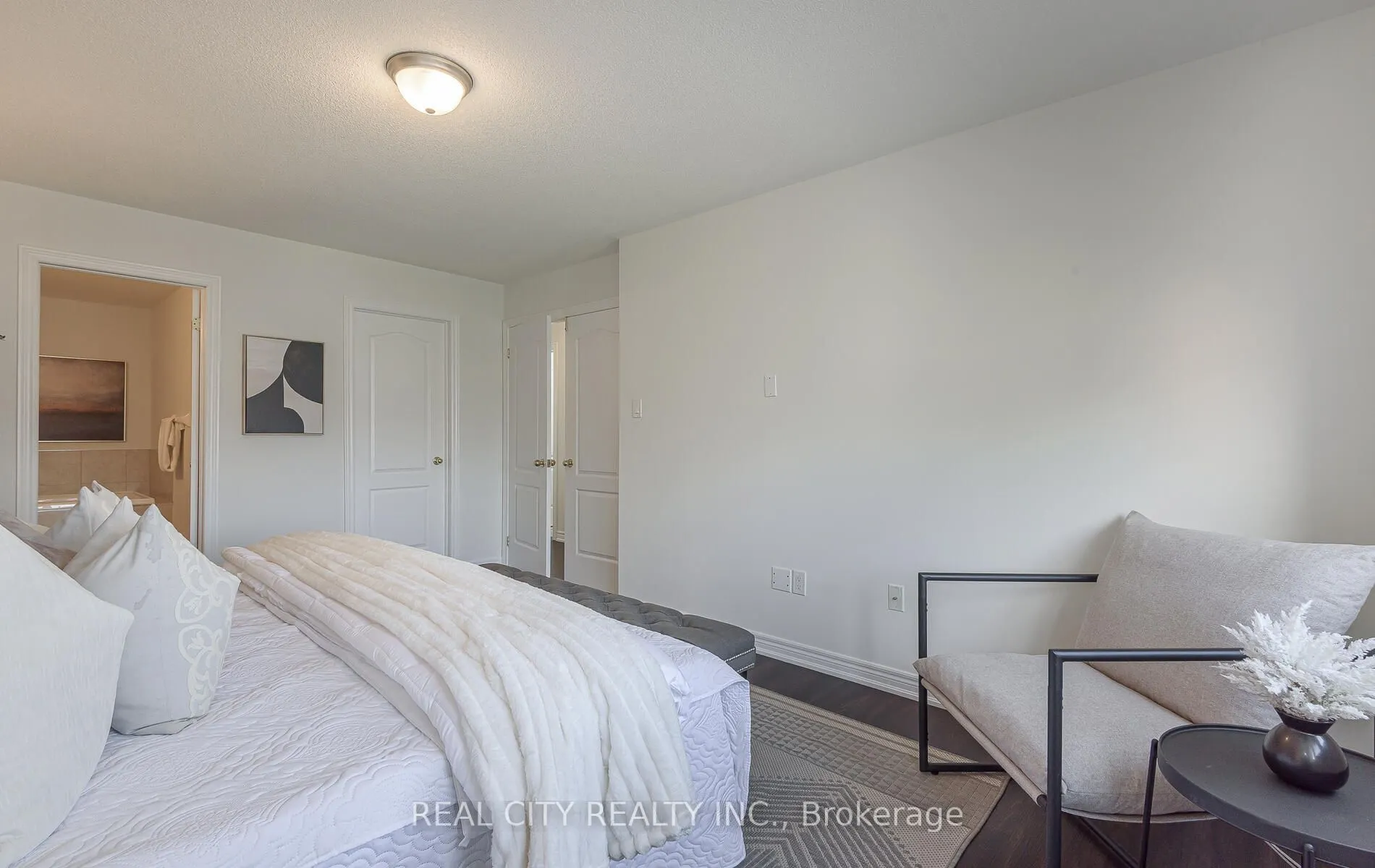 27 Bellhaven Crescent