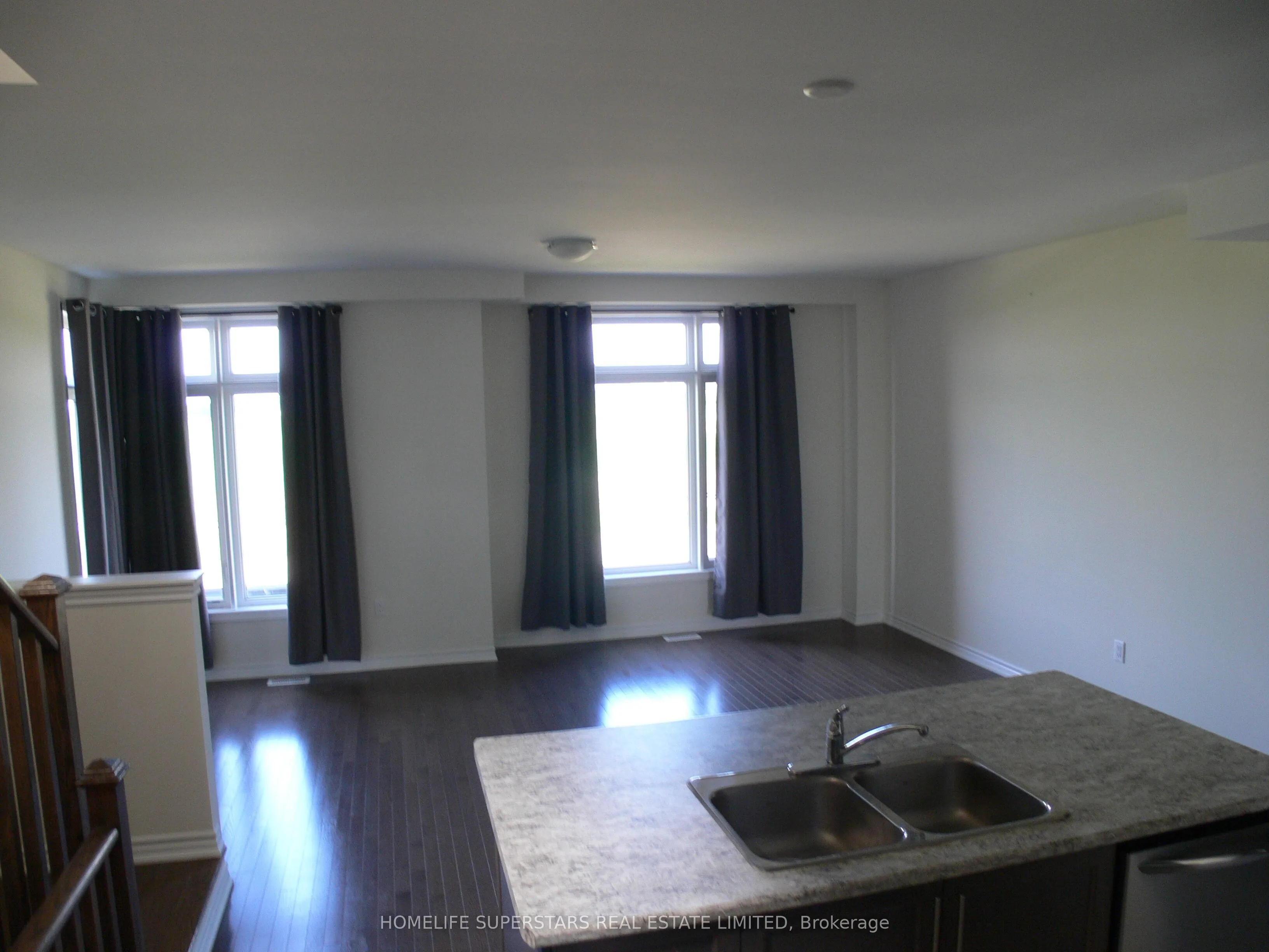 95 Donald Ficht Crescent