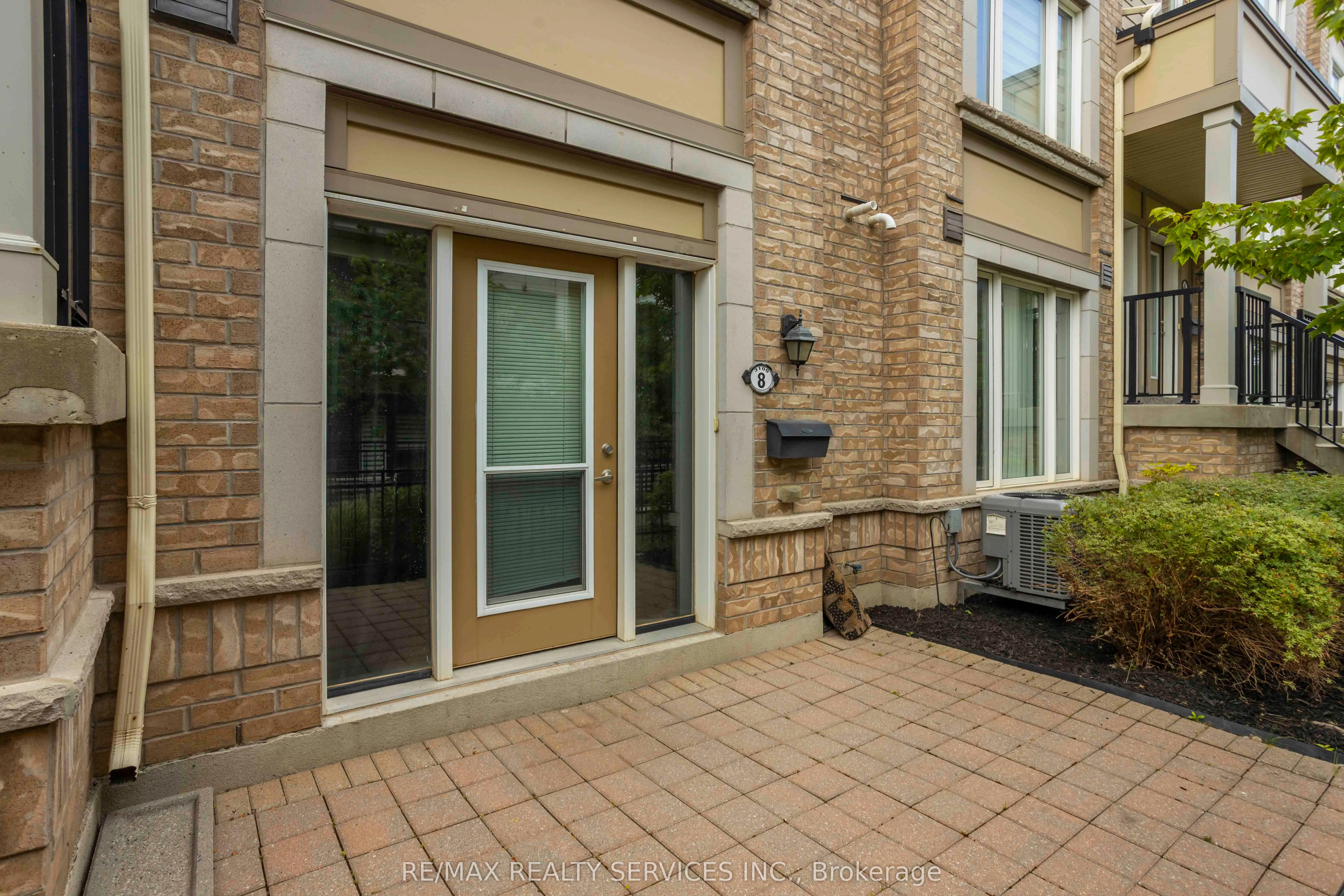 3100 Boxford Crescent, #8