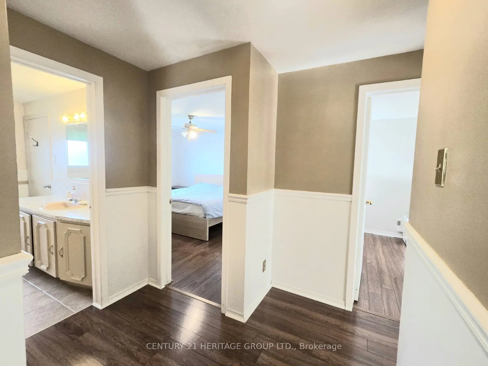 353 Cosburn Crescent