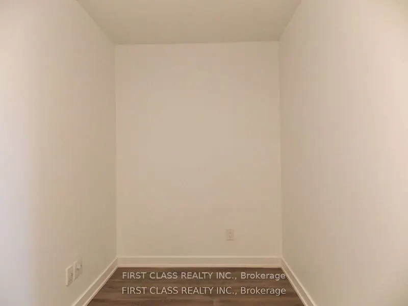 160 Flemington Road, #808