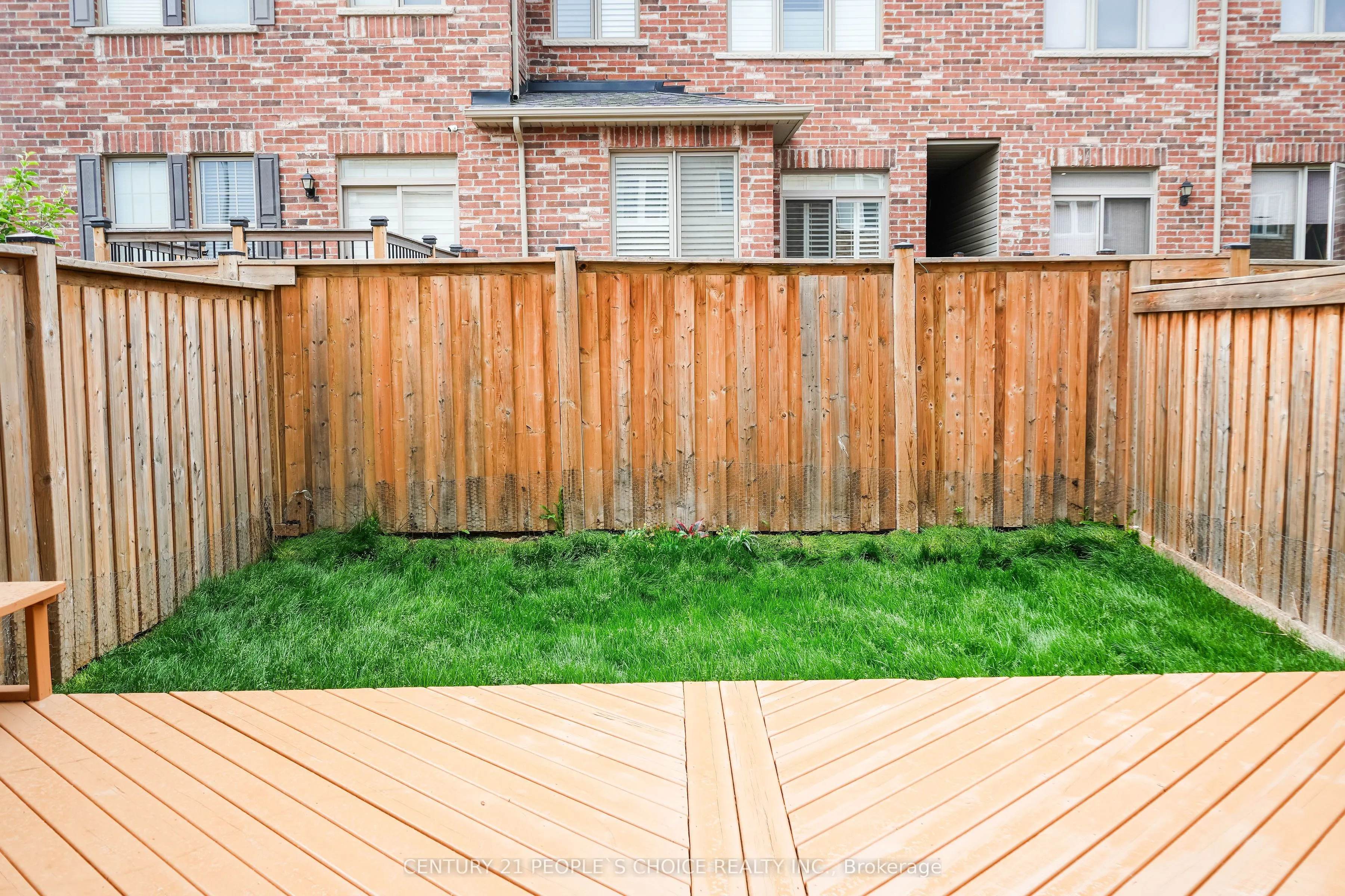 4 Kempsford Crescent