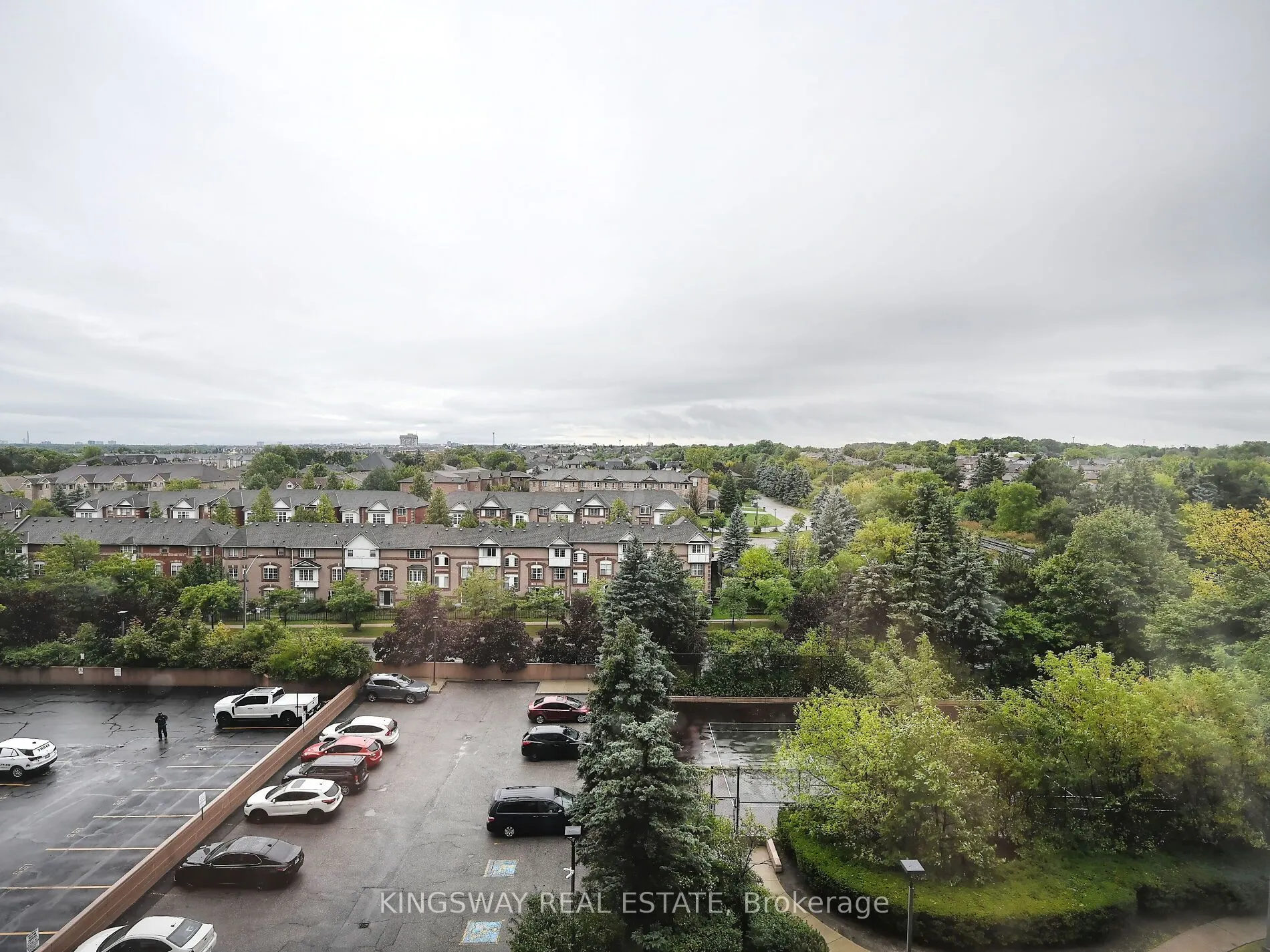 135 Hillcrest Avenue, #709