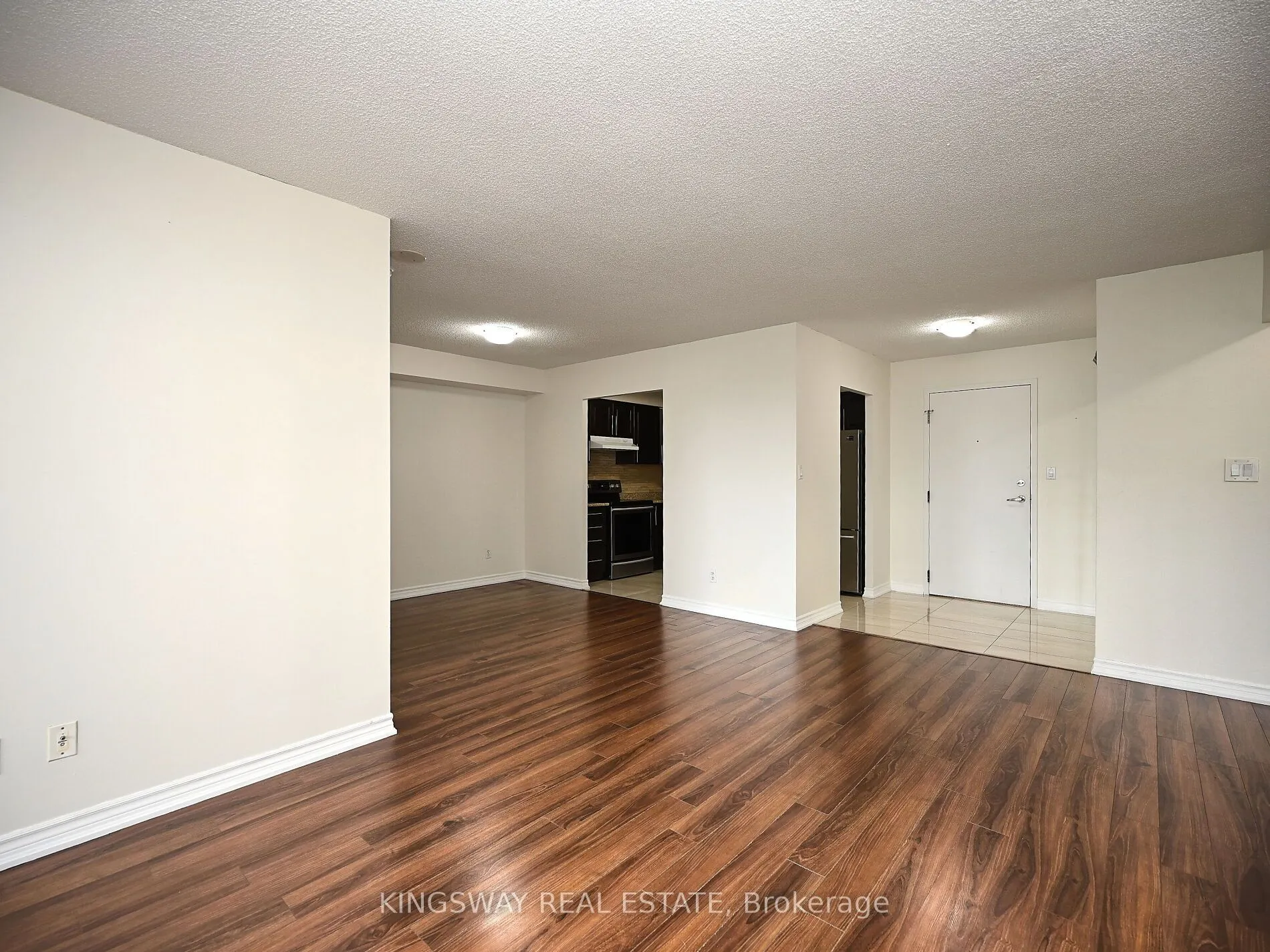 135 Hillcrest Avenue, #709