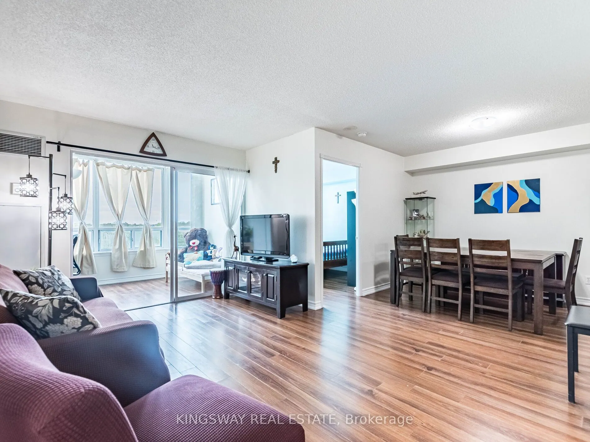 135 Hillcrest Avenue, #709