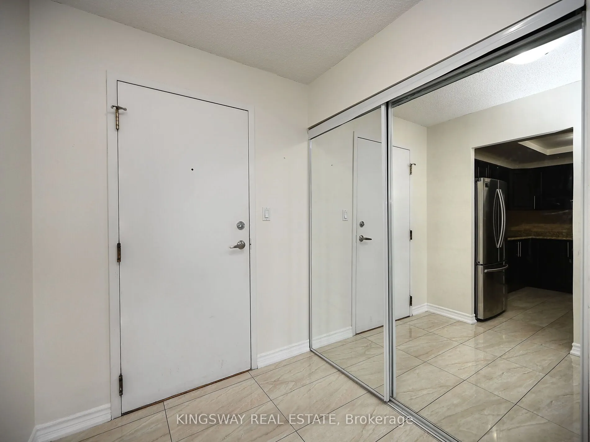 135 Hillcrest Avenue, #709