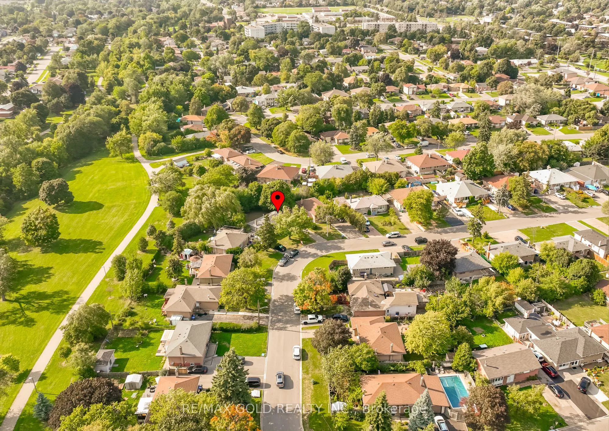 43 Alexandria Crescent