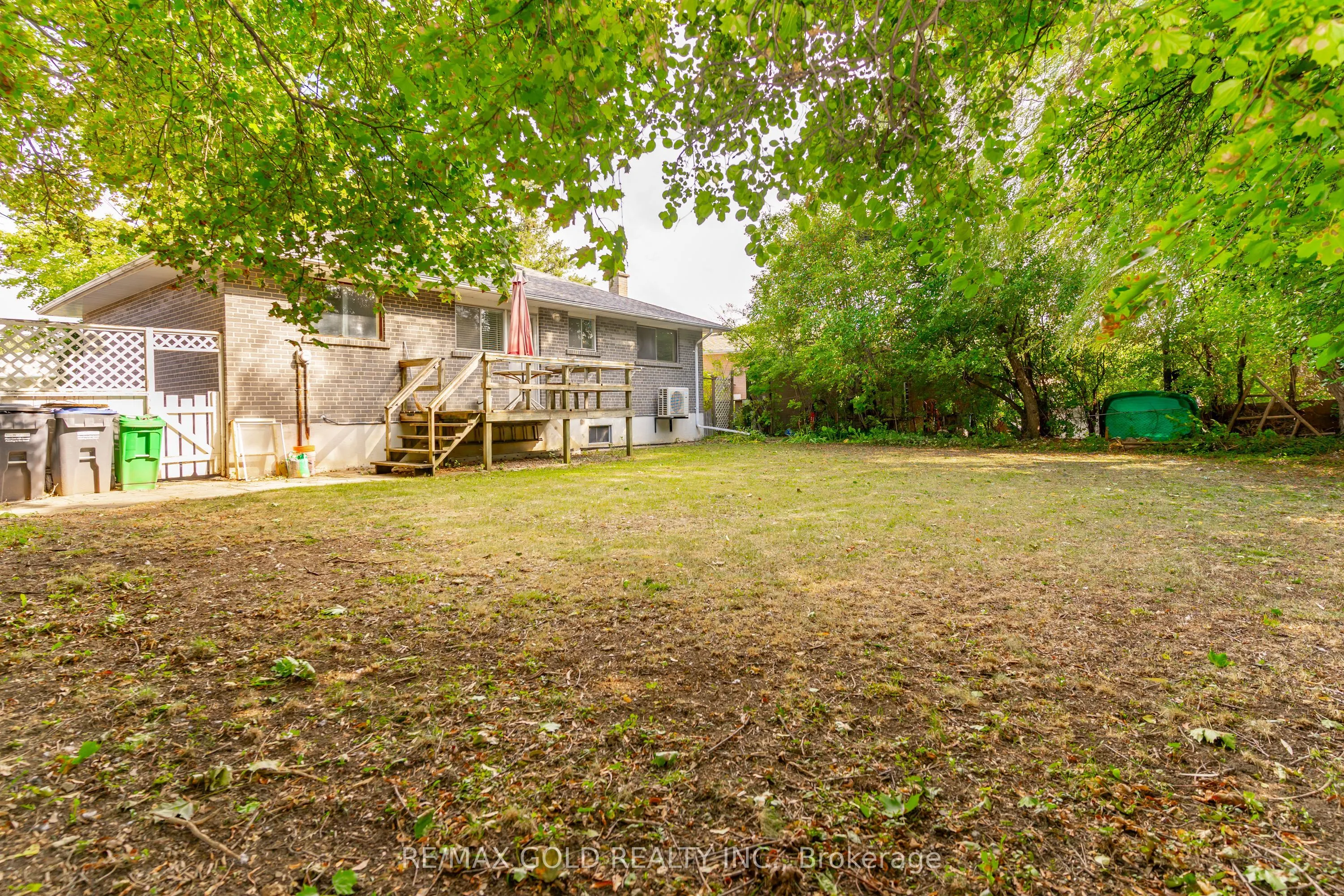 43 Alexandria Crescent