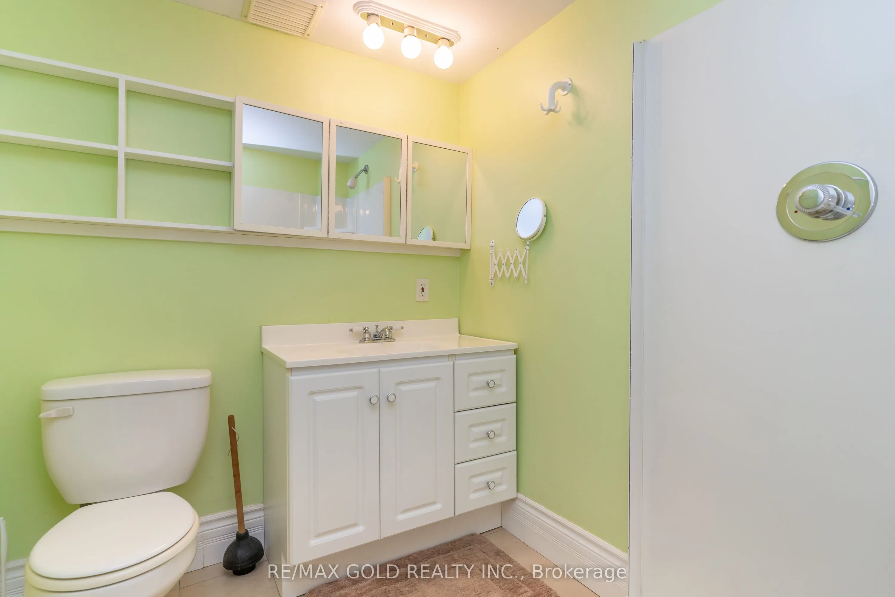 43 Alexandria Crescent