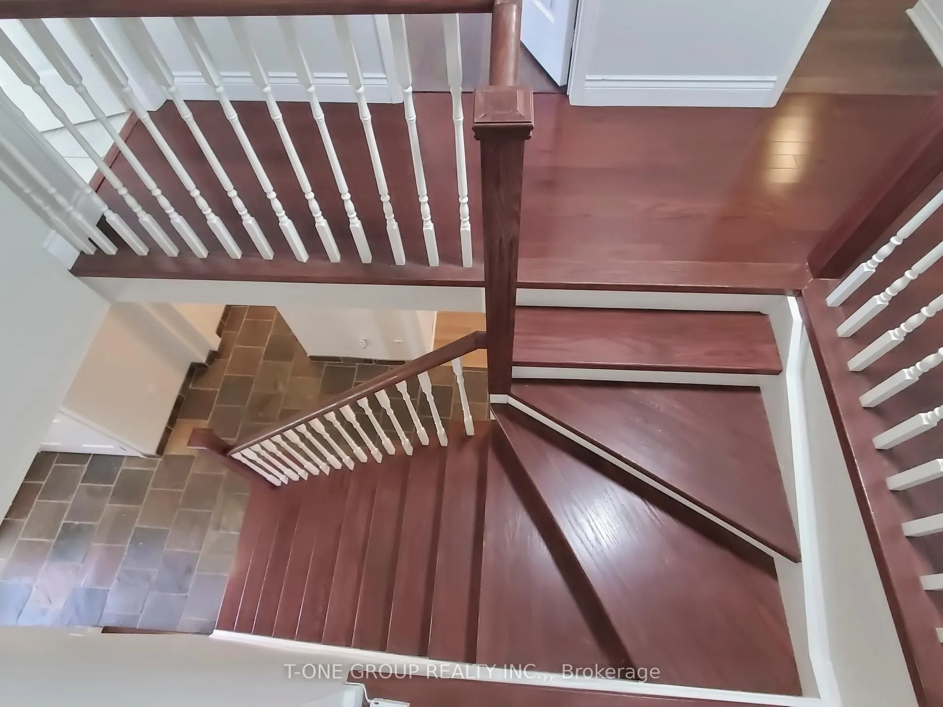 3400 Drummond Road