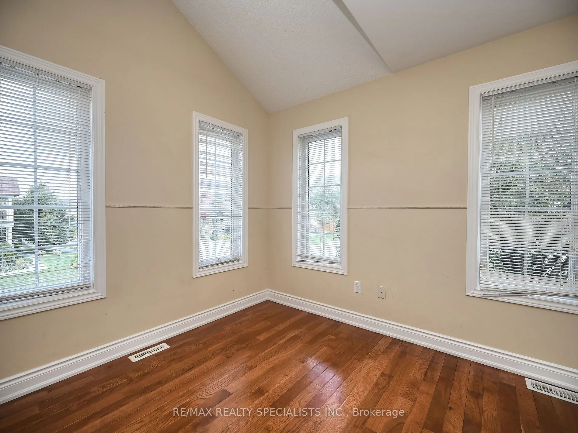 138 Southlake Boulevard