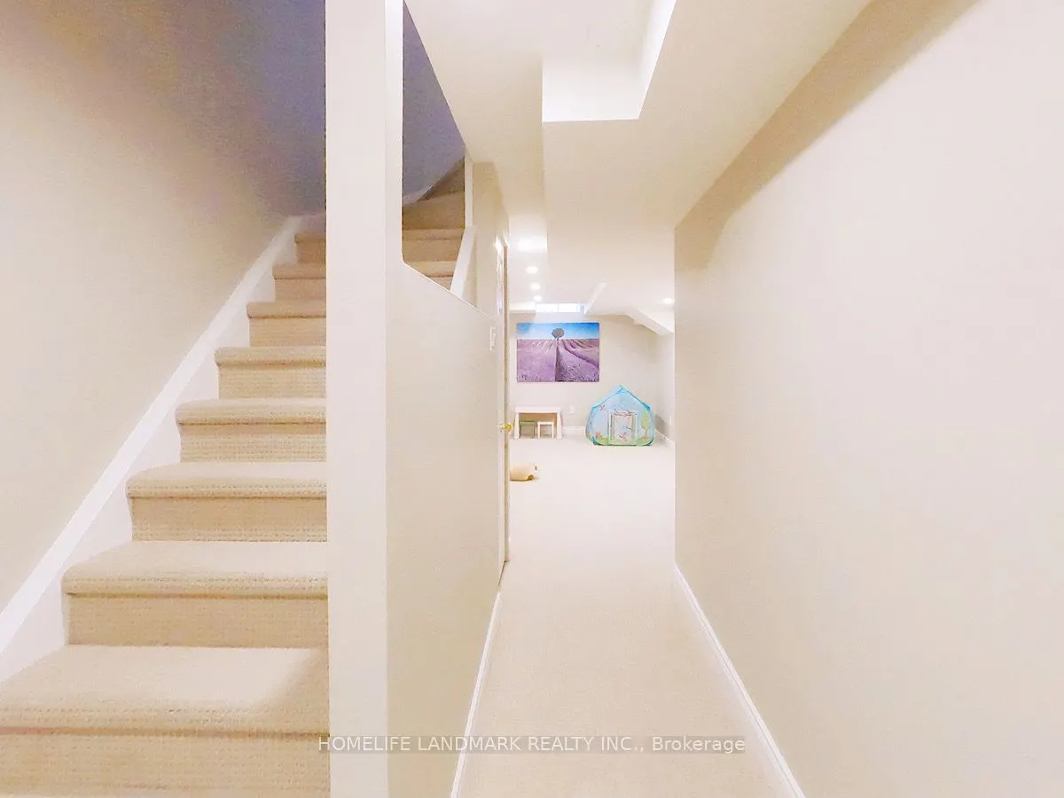 1425 Abbeywood Drive, #12