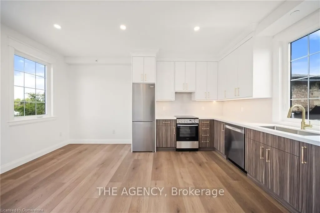 153 Main Street E, #7