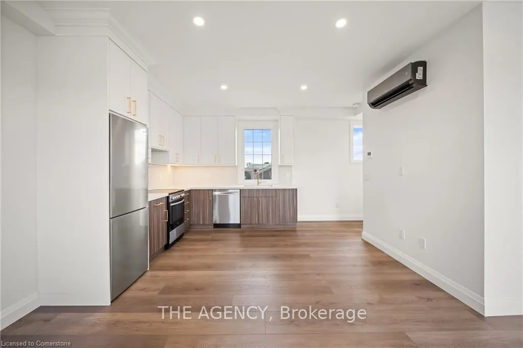 153 Main Street E, #7