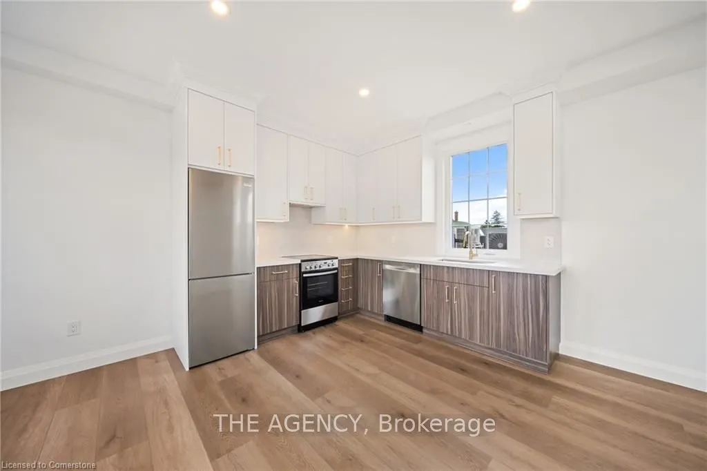 153 Main Street E, #7