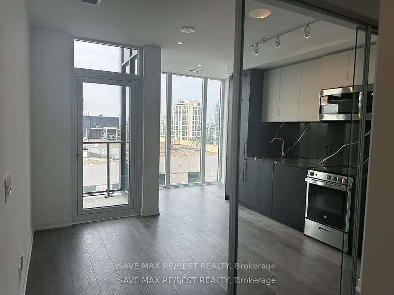 285 Dufferin Street, #726