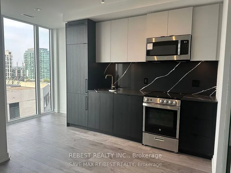 285 Dufferin Street #726