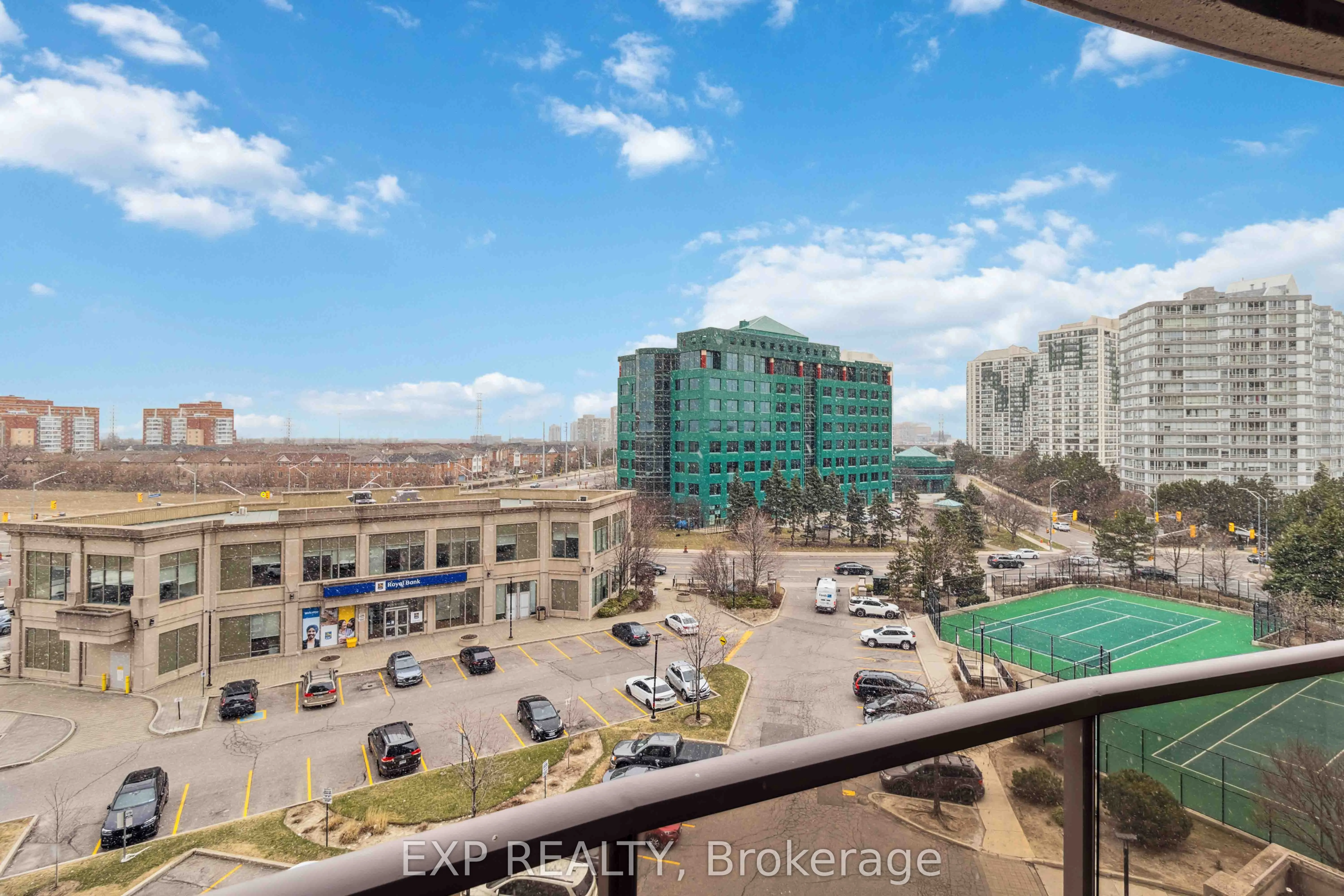 25 Kingsbridge Garden Circle, #616