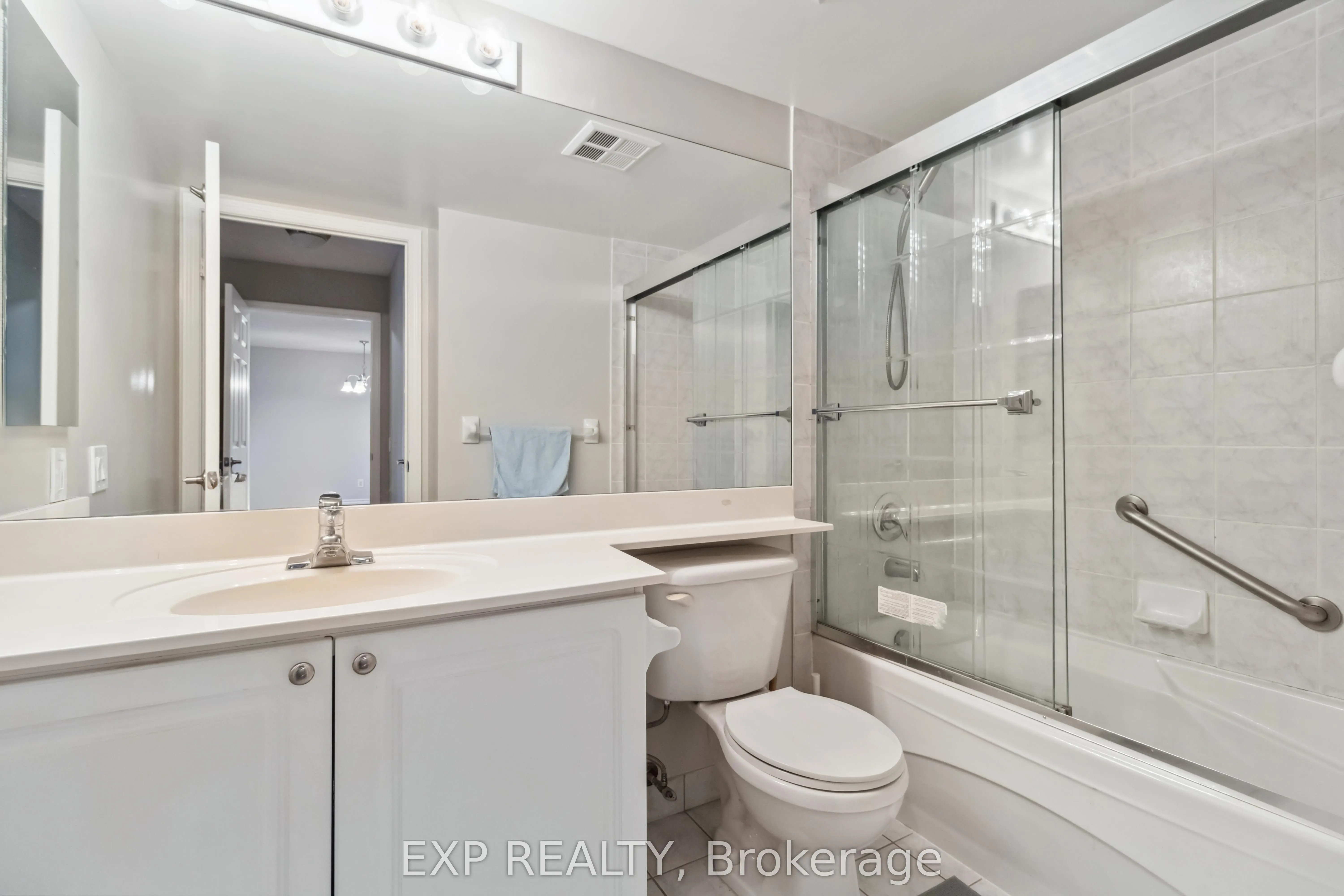 25 Kingsbridge Garden Circle, #616
