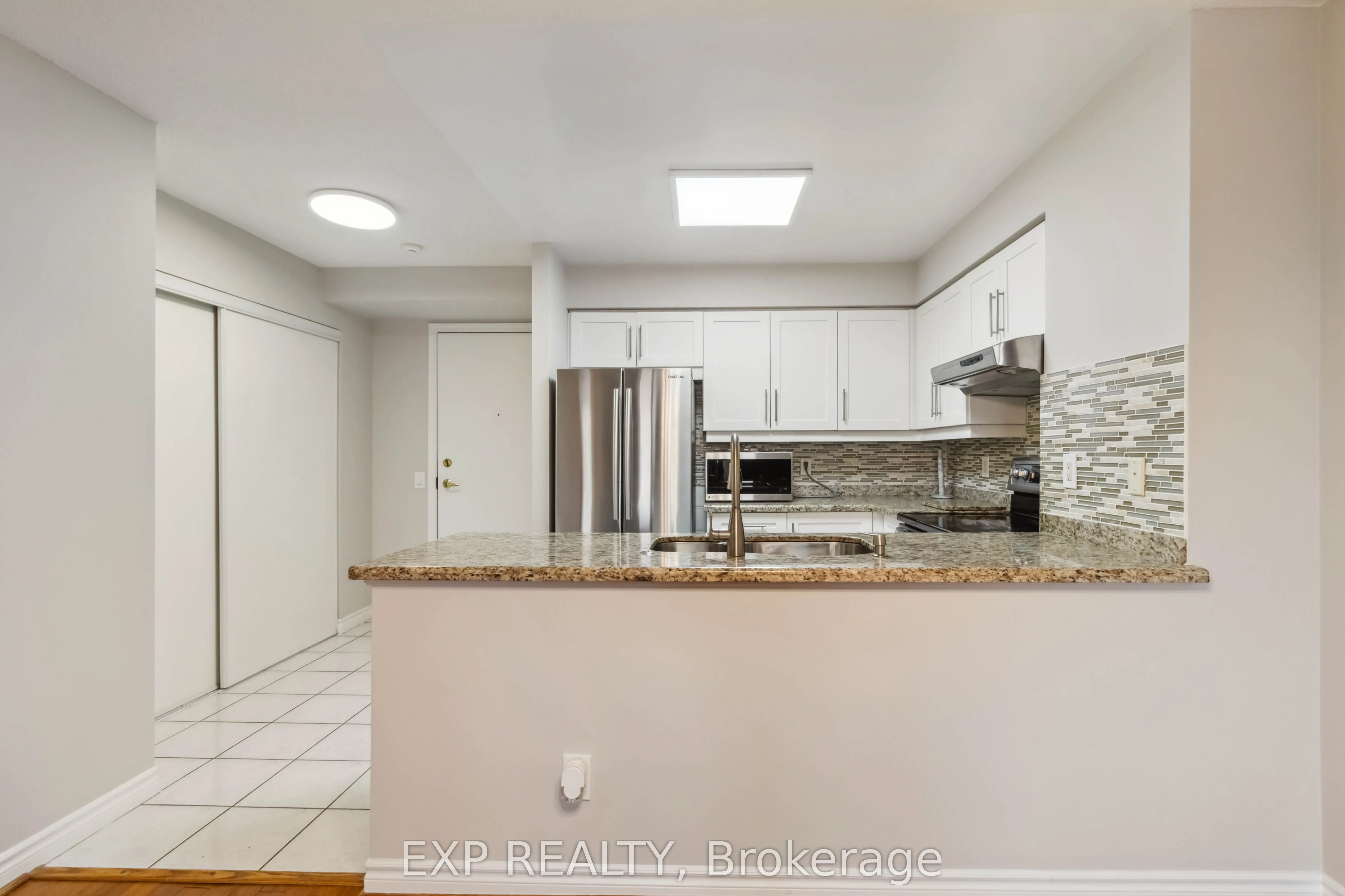 25 Kingsbridge Garden Circle, #616