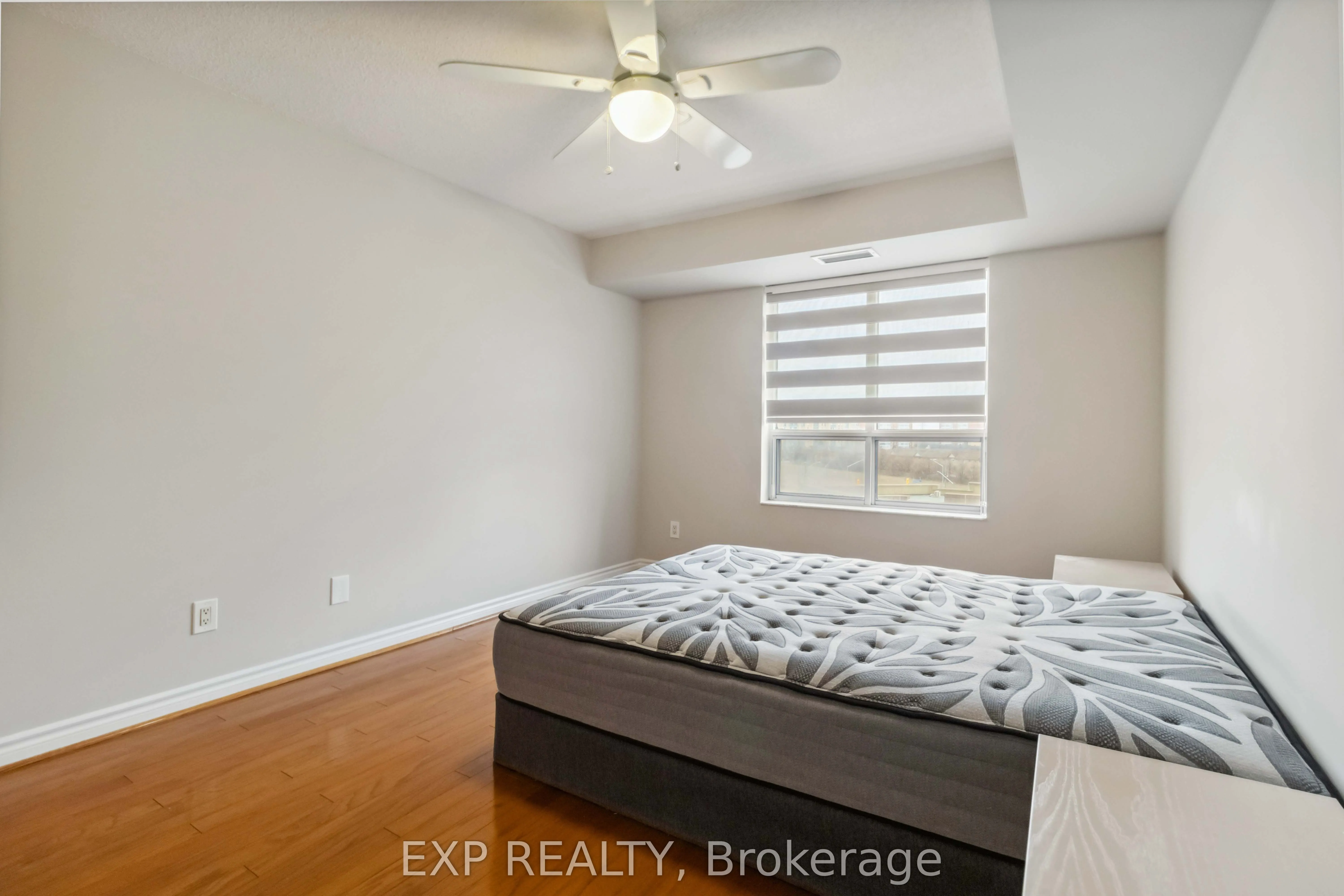 25 Kingsbridge Garden Circle, #616