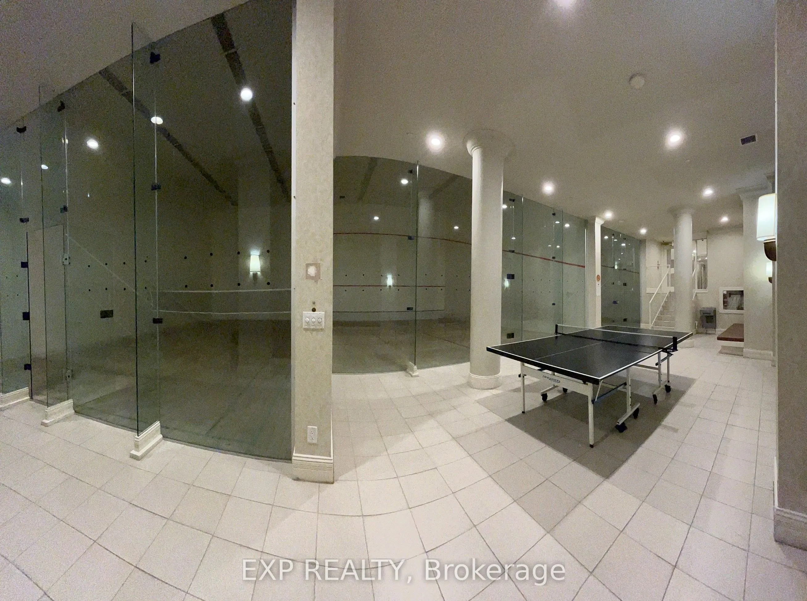 25 Kingsbridge Garden Circle, #616