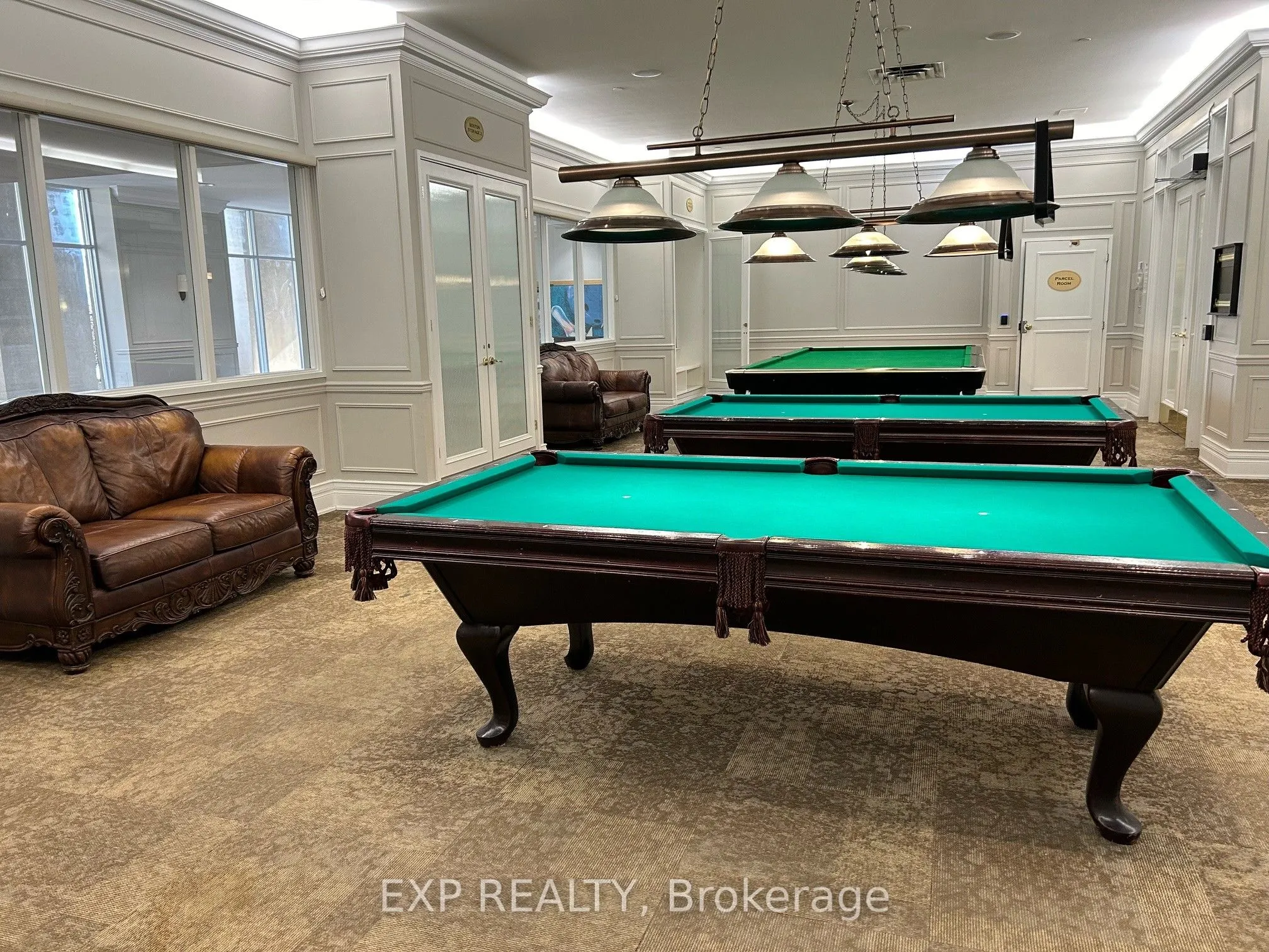 25 Kingsbridge Garden Circle, #616
