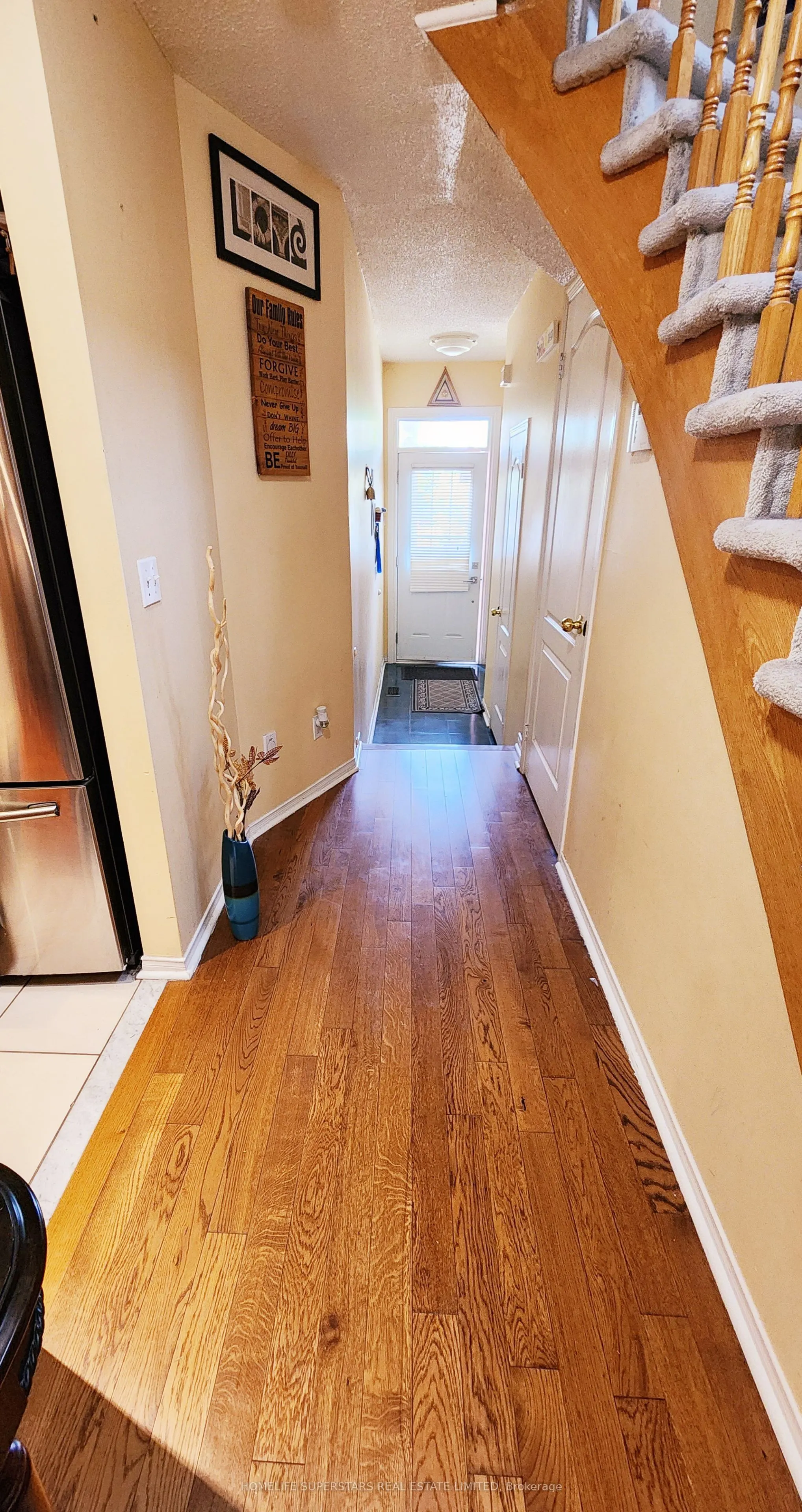 833 Scollard Court, #152