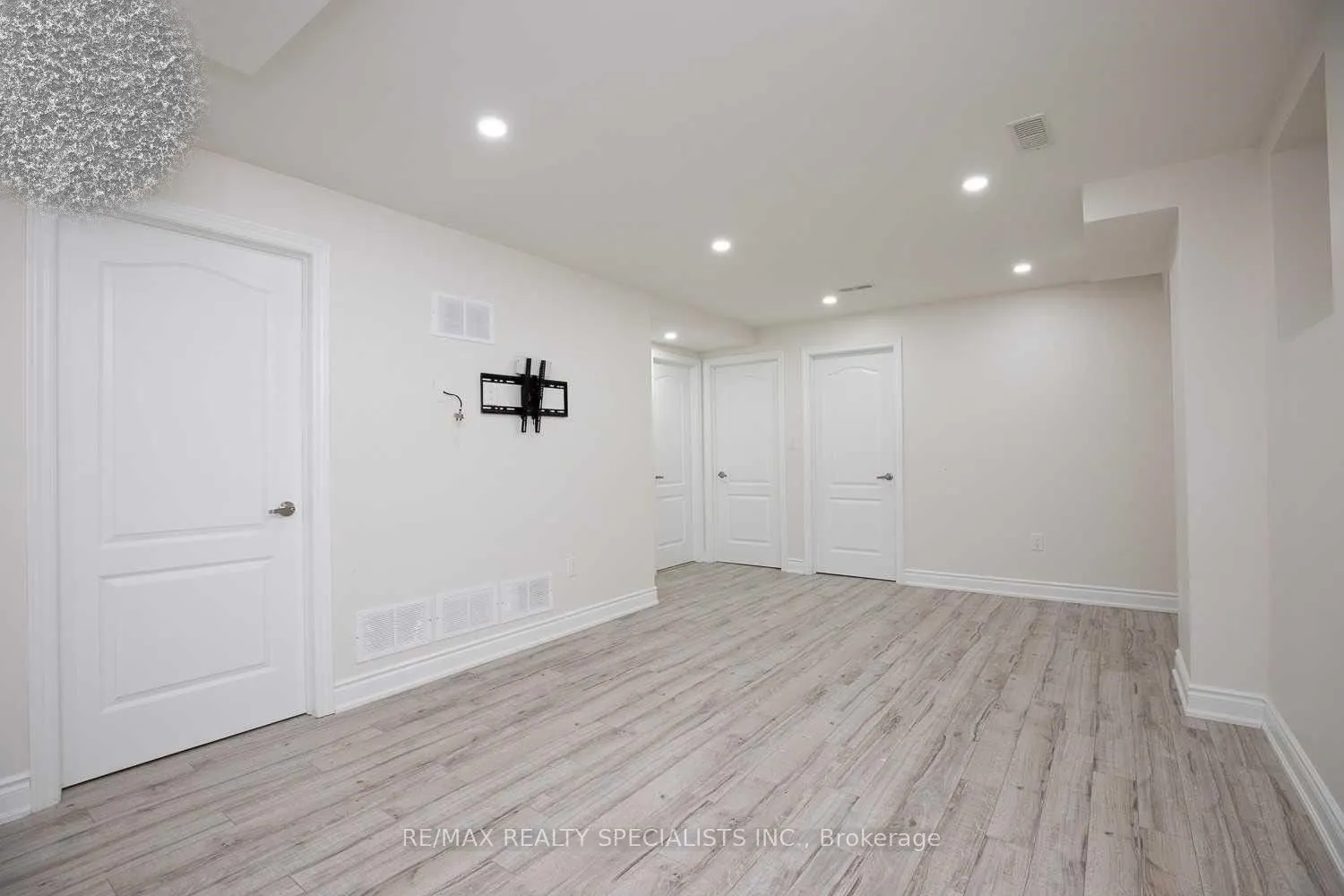 42 Rising HIll Ridge, #BASEMENT UNIT
