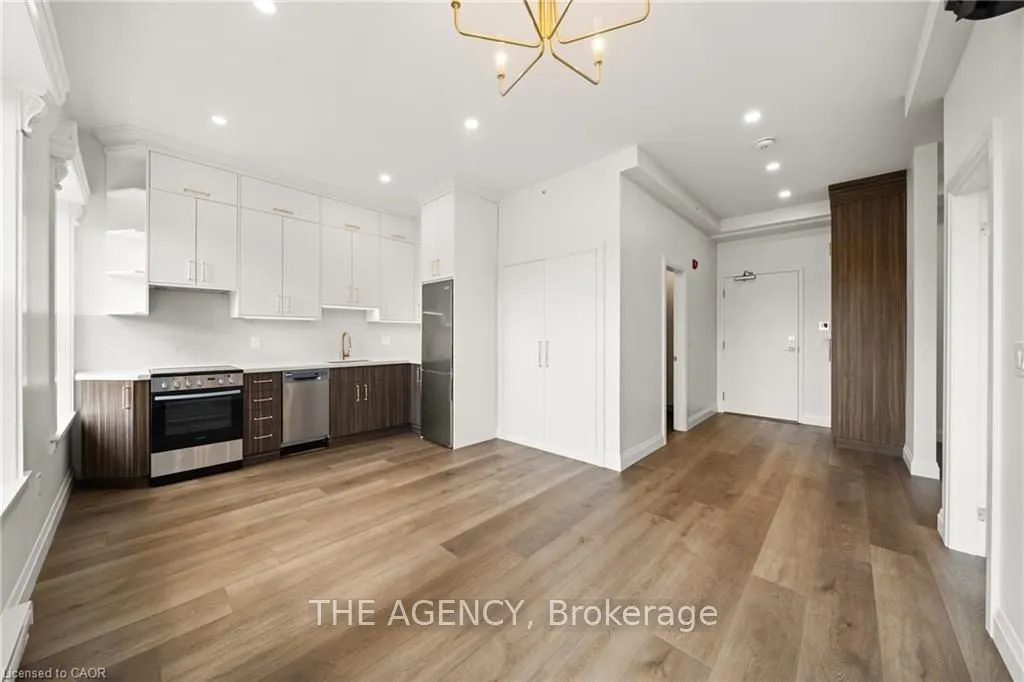 153 Main Street E, #3