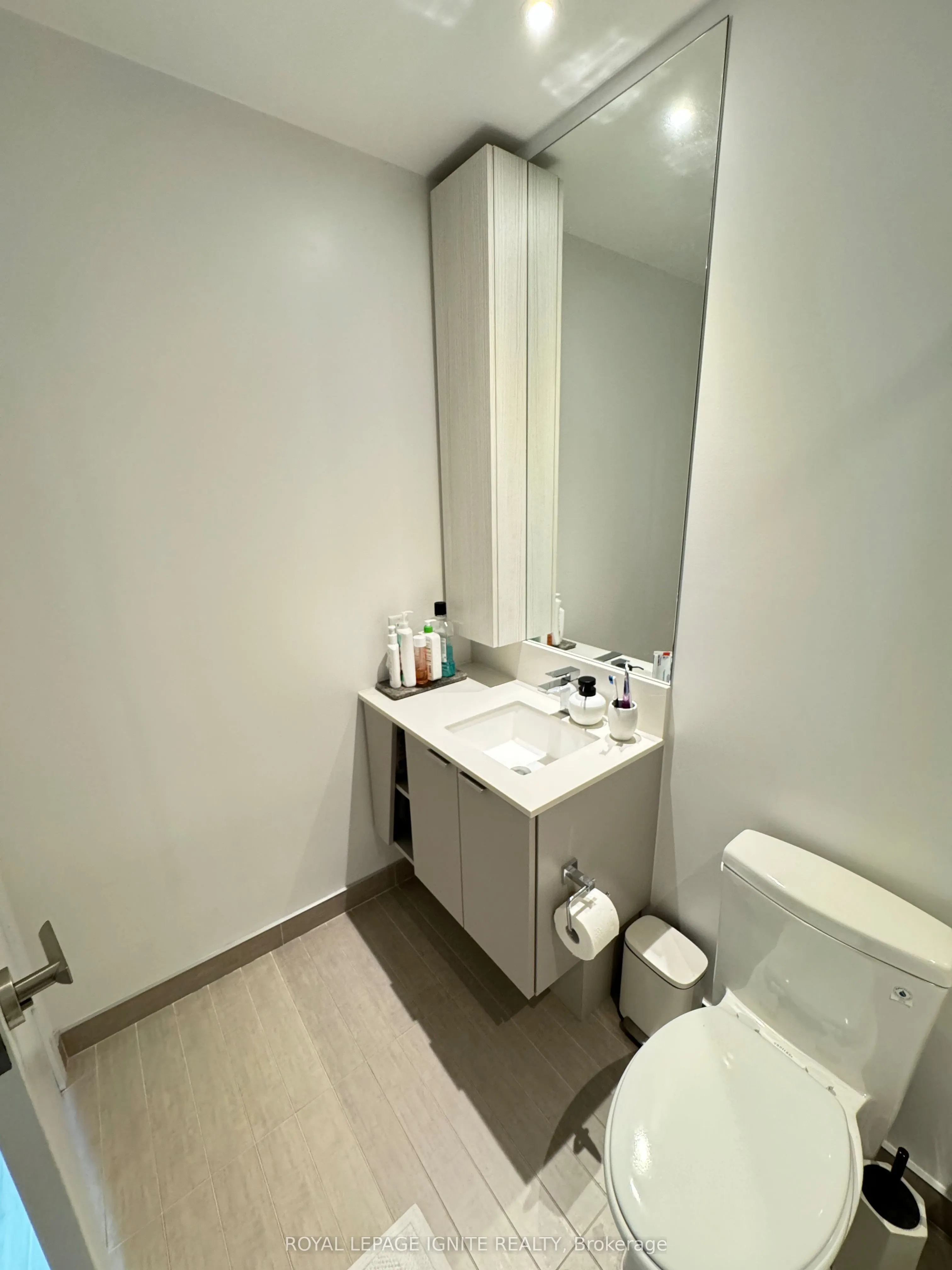 3883 Quartz Road, #501