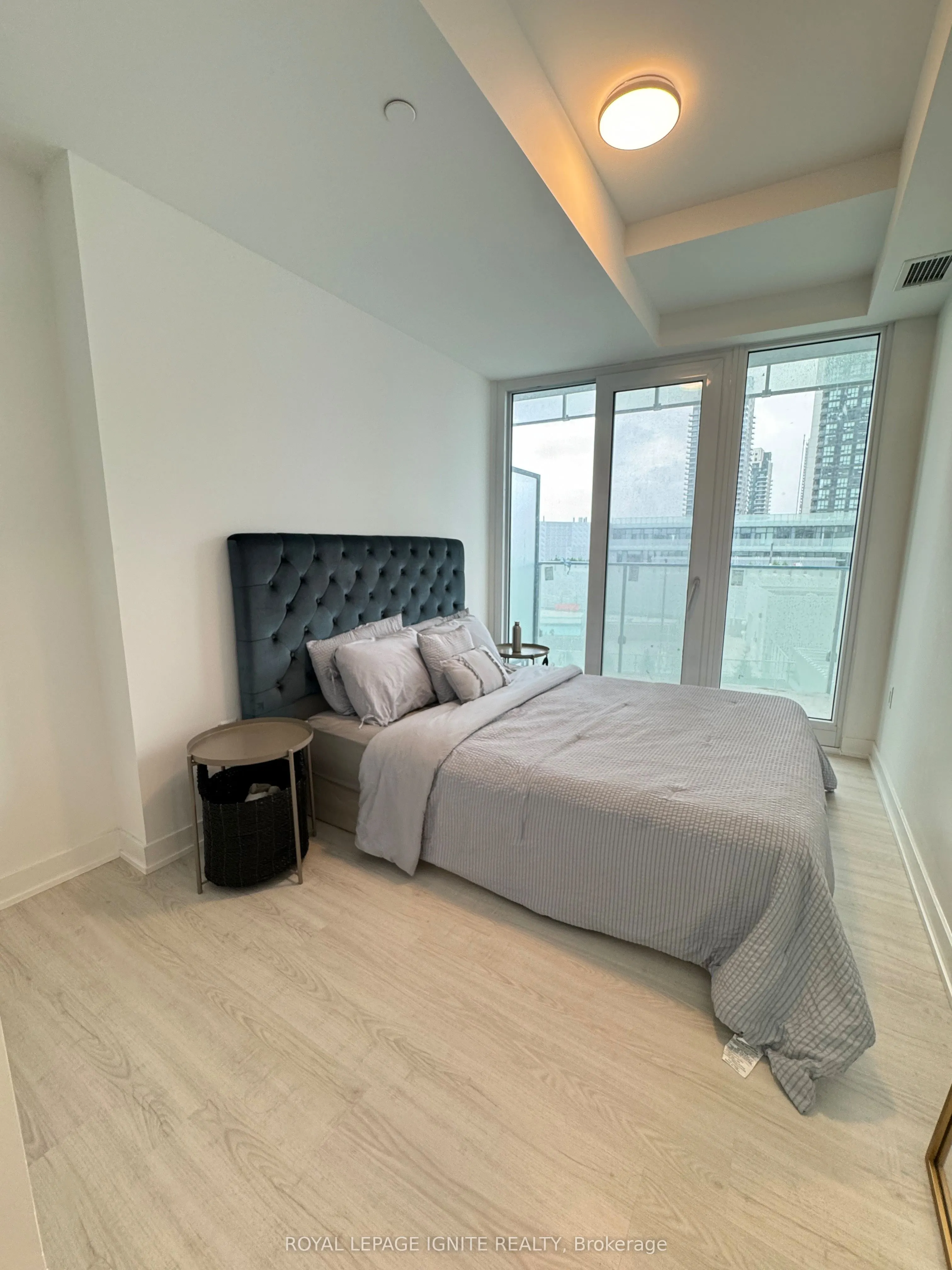 3883 Quartz Road, #501