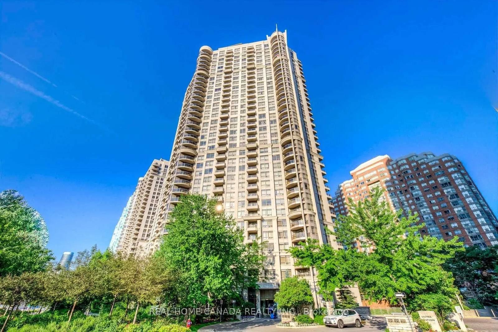 310 Burnhamthorpe Road W, #2811