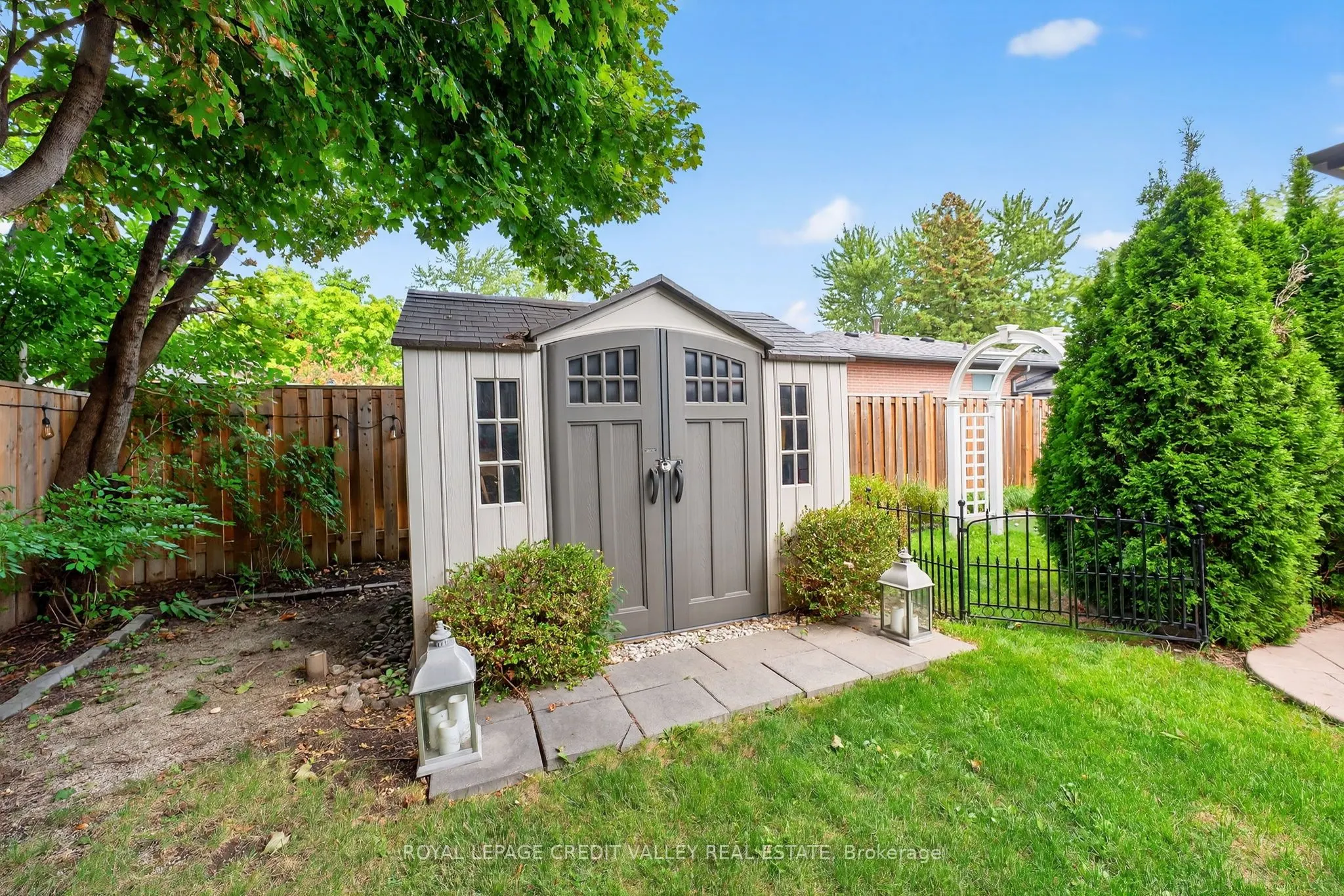 24 Willis Drive