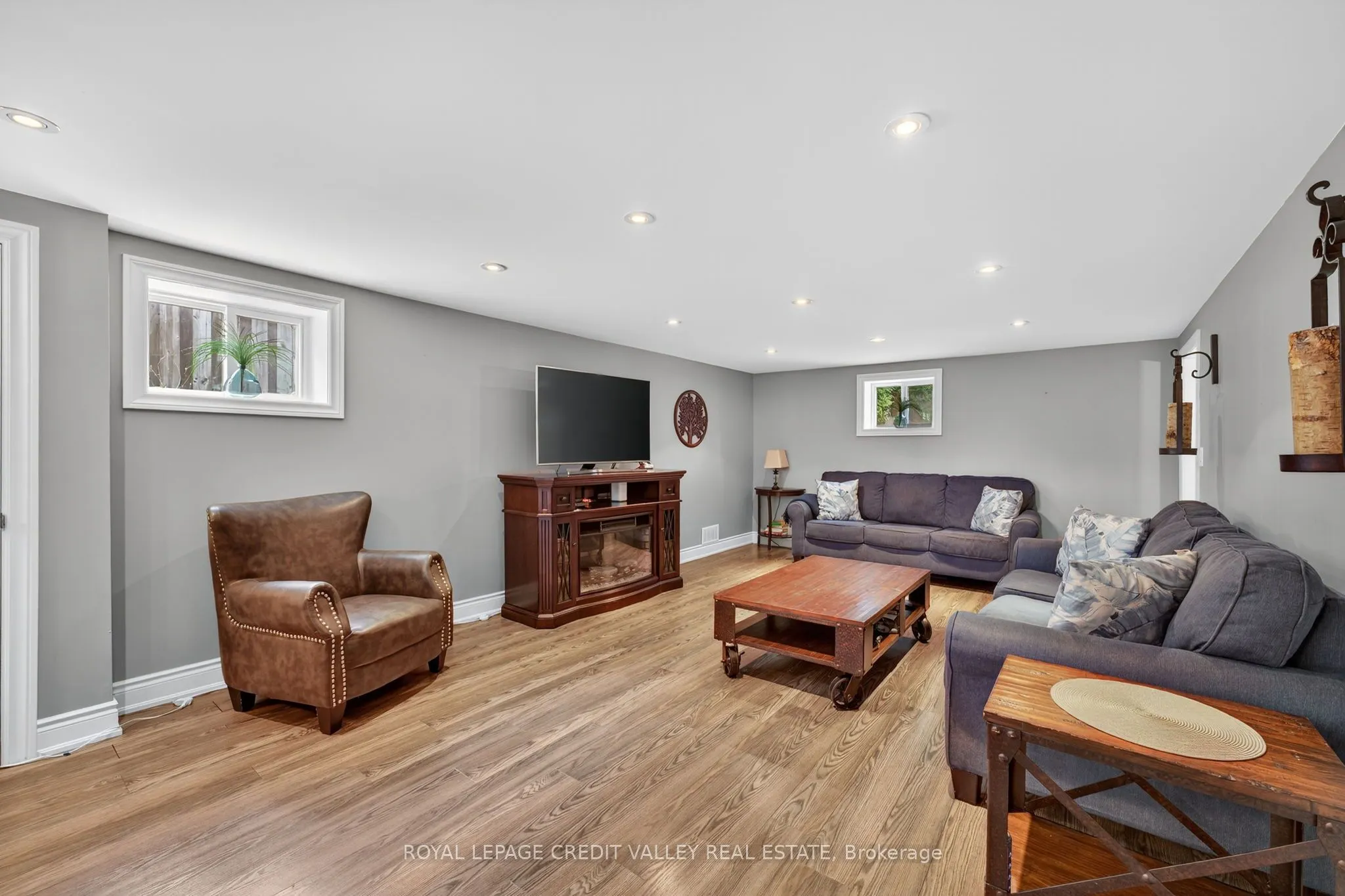 24 Willis Drive
