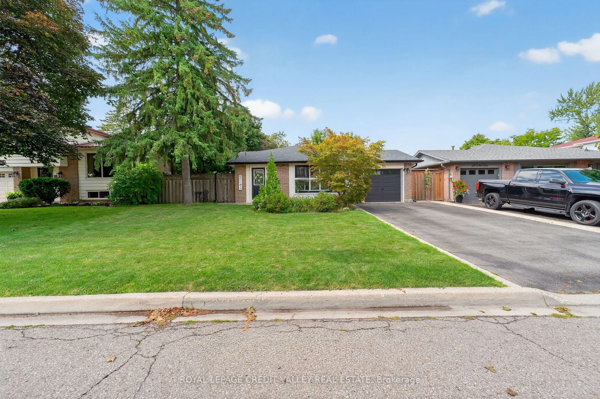 24 Willis Drive