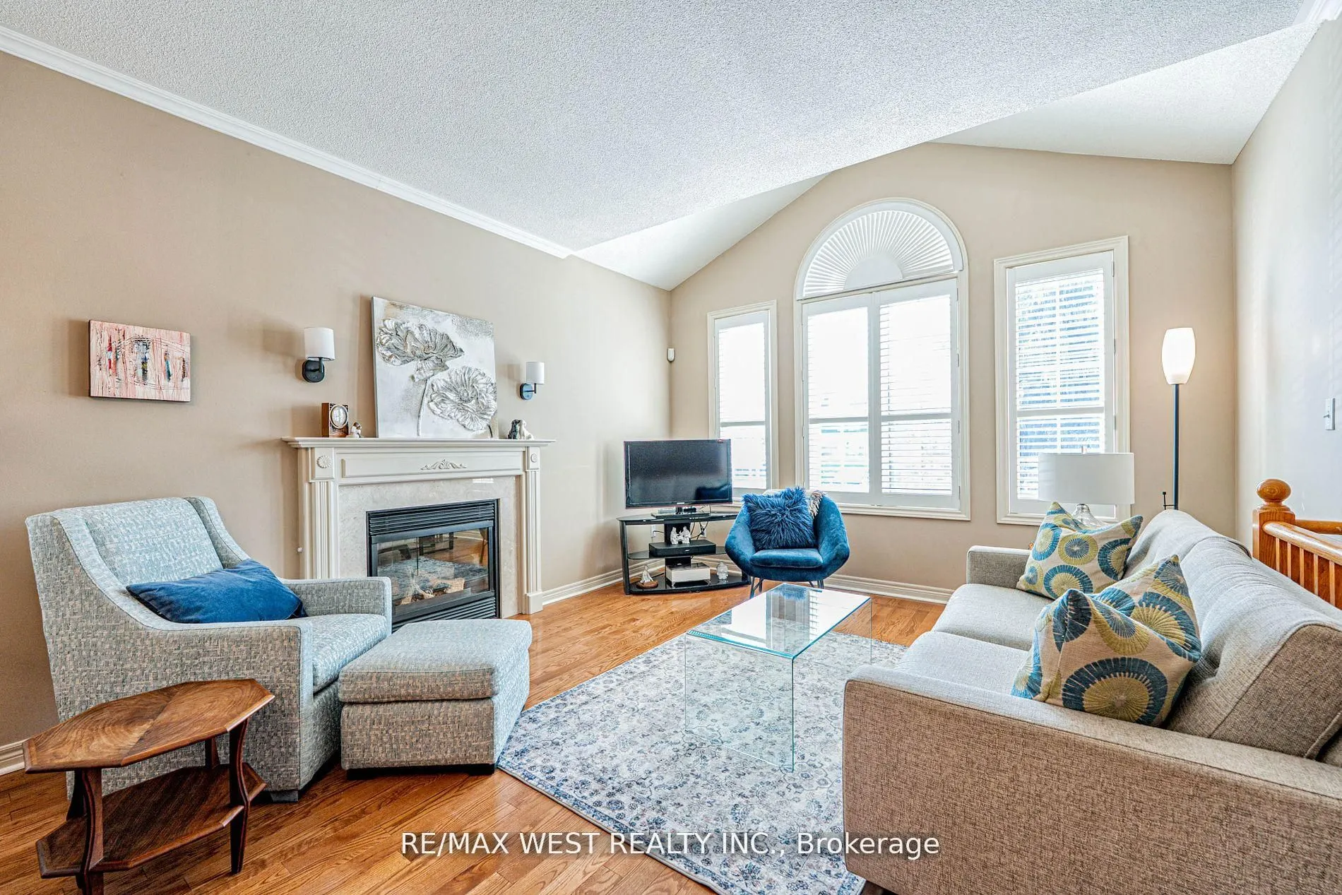 2223 Lapsley Crescent