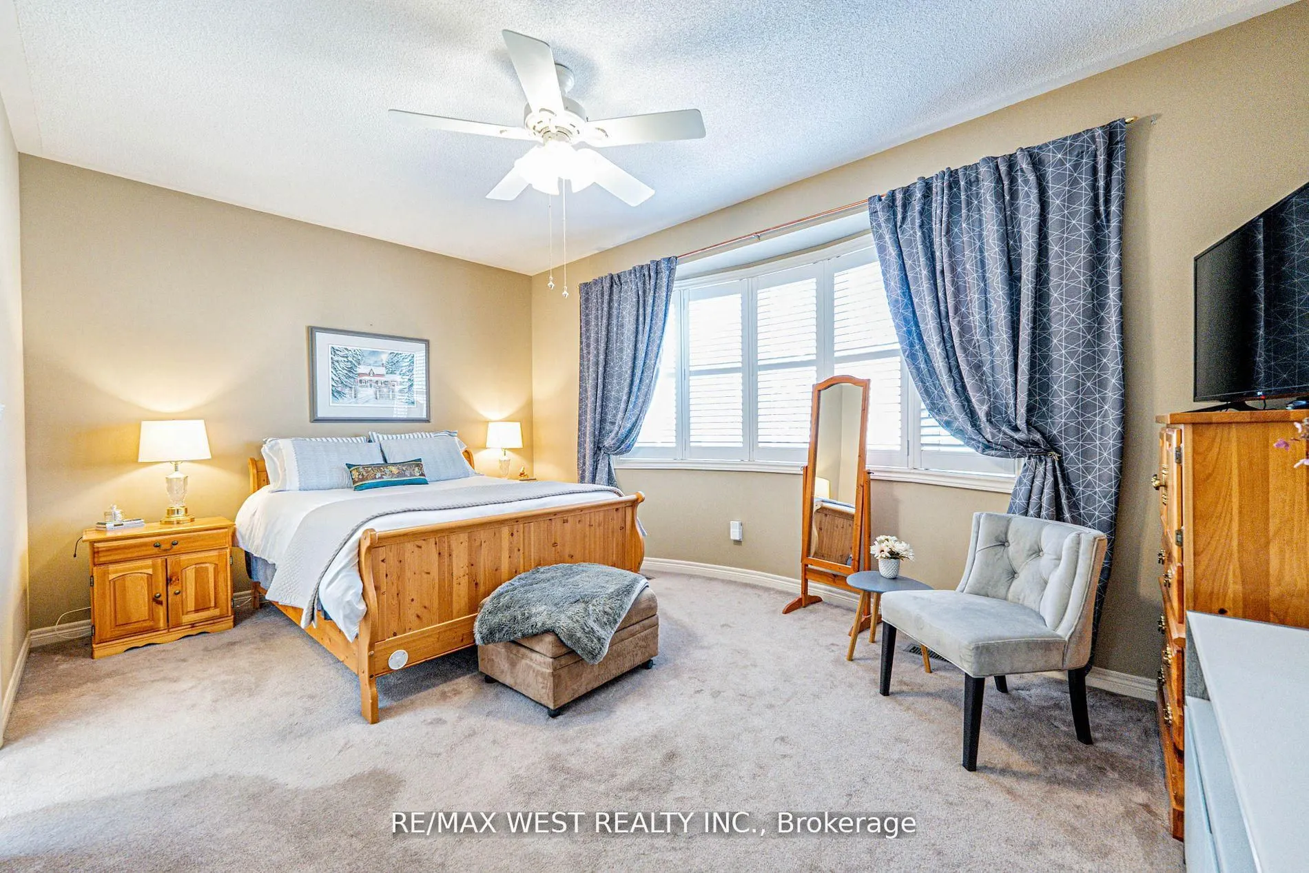 2223 Lapsley Crescent